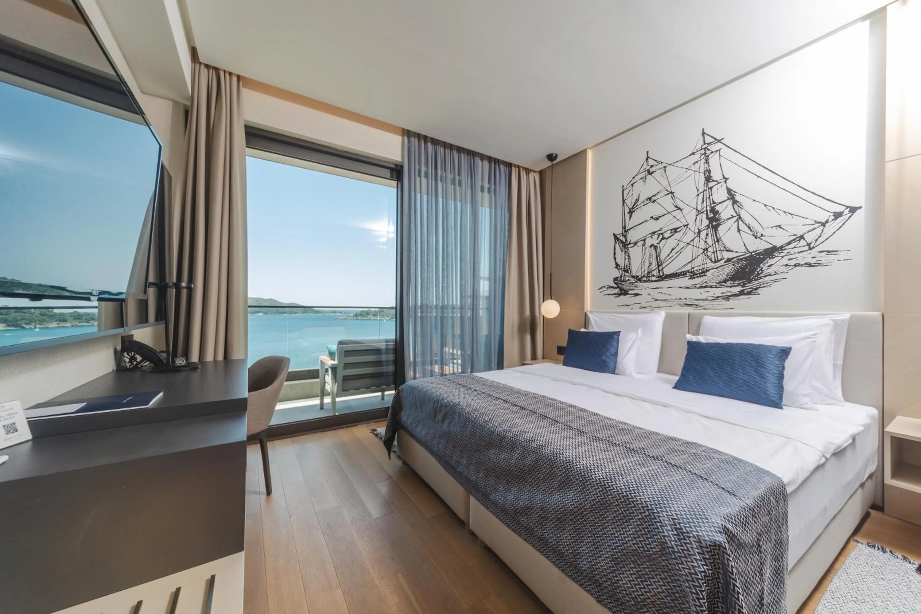 Bed in Katamare Hotel