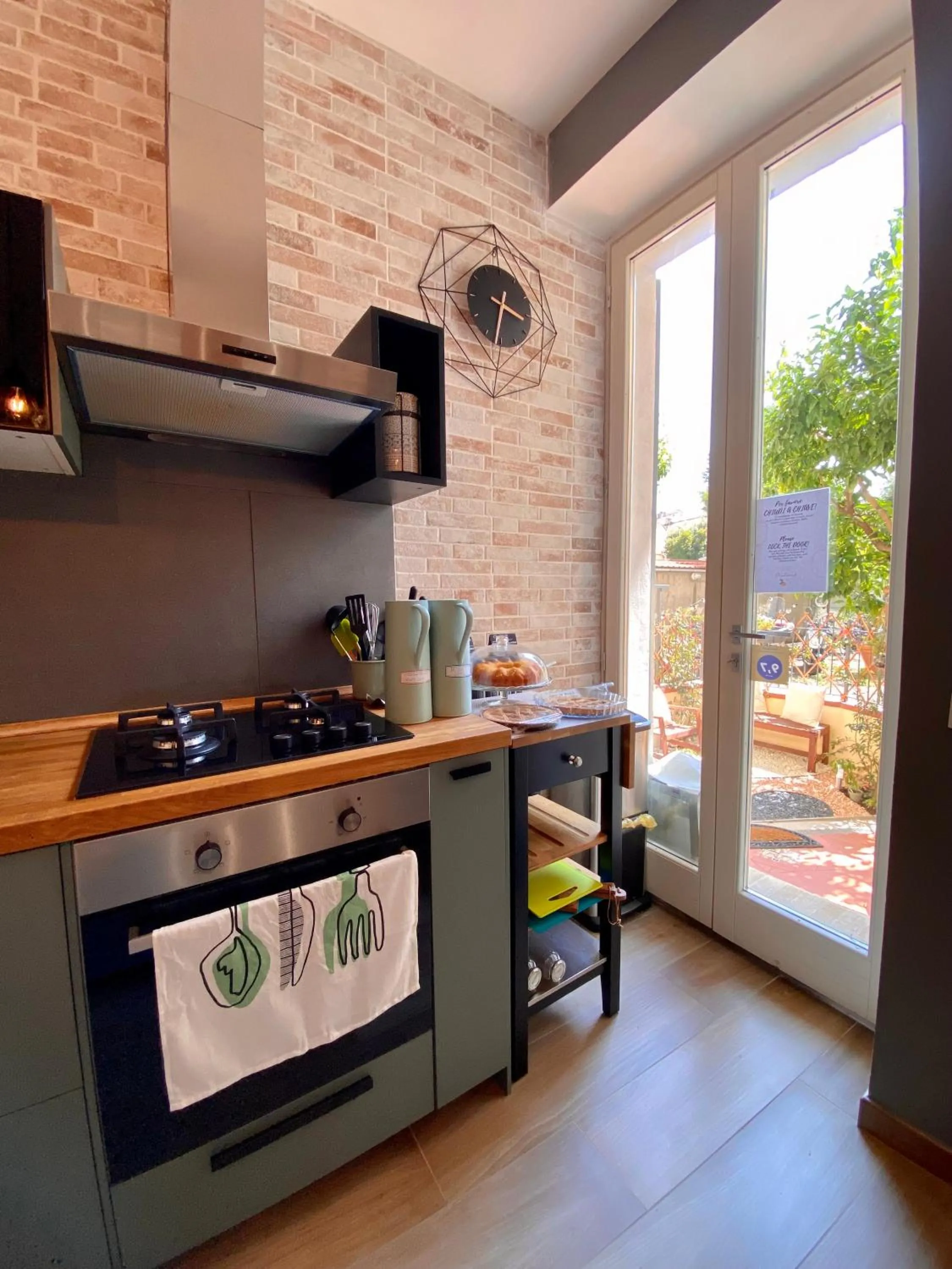 Communal kitchen in B&B Monteverdi L'Arancio