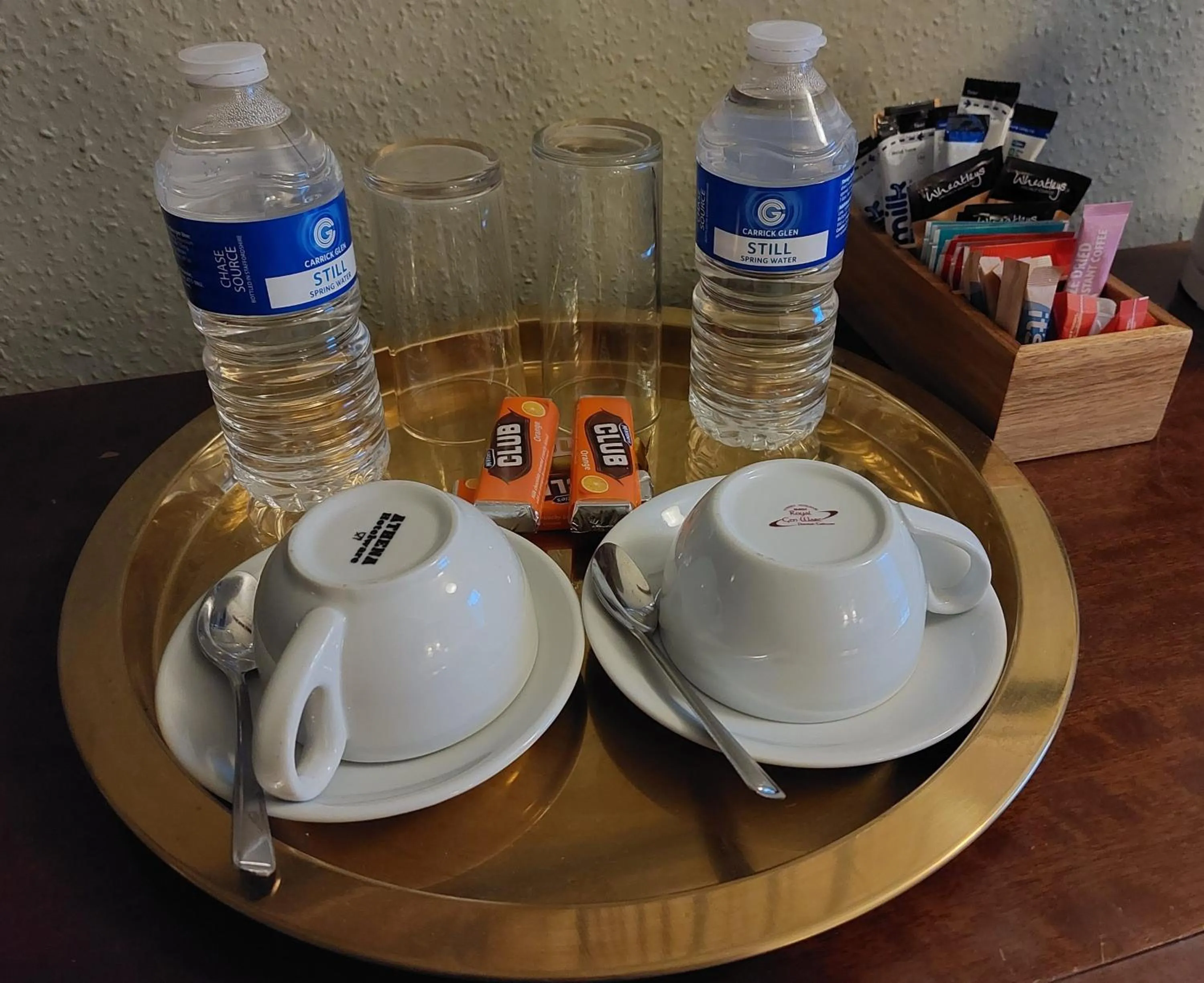 Coffee/tea facilities in Lion Hotel Dulverton