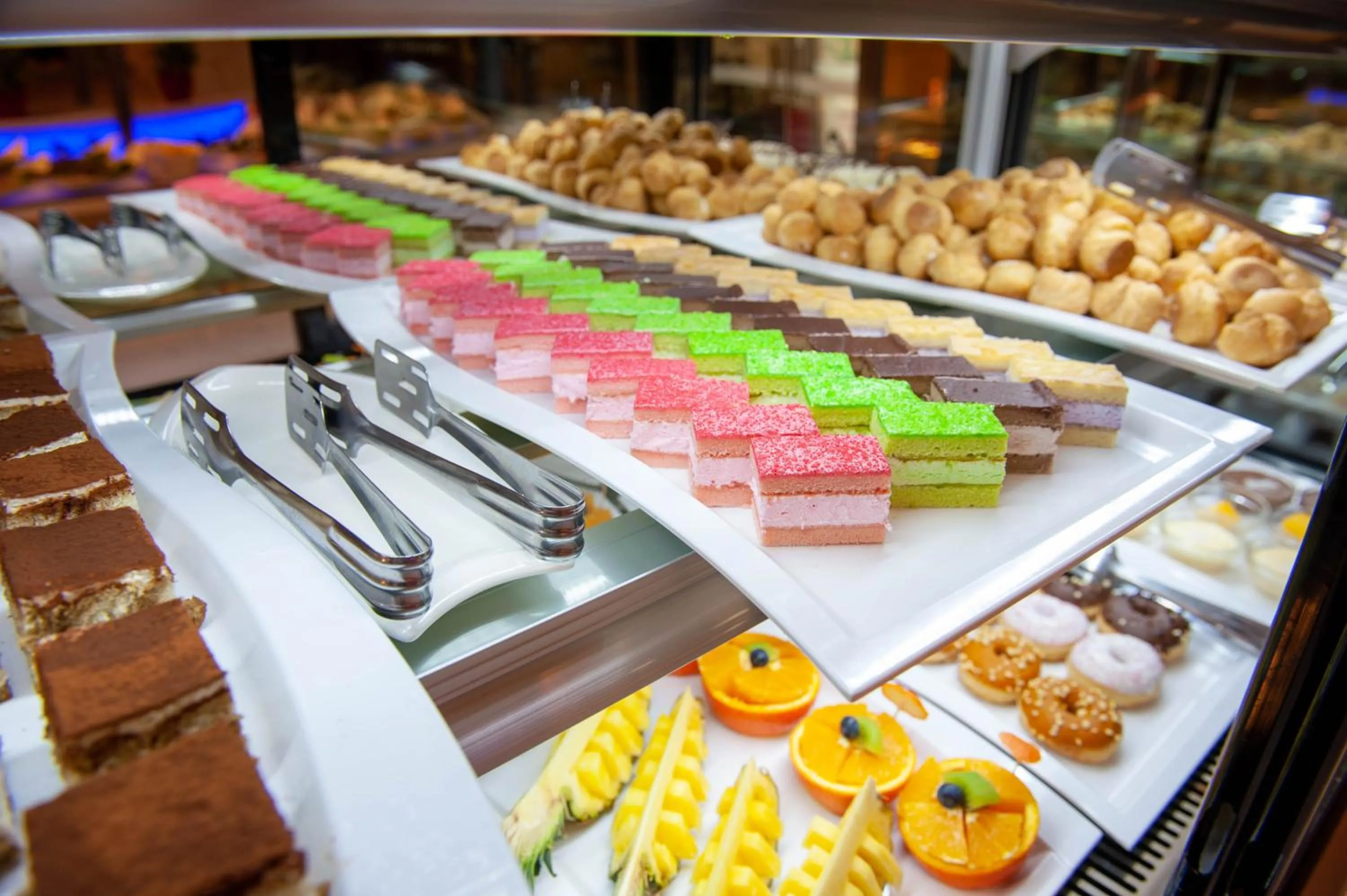 Restaurant/places to eat in Mr.Liao Hotel