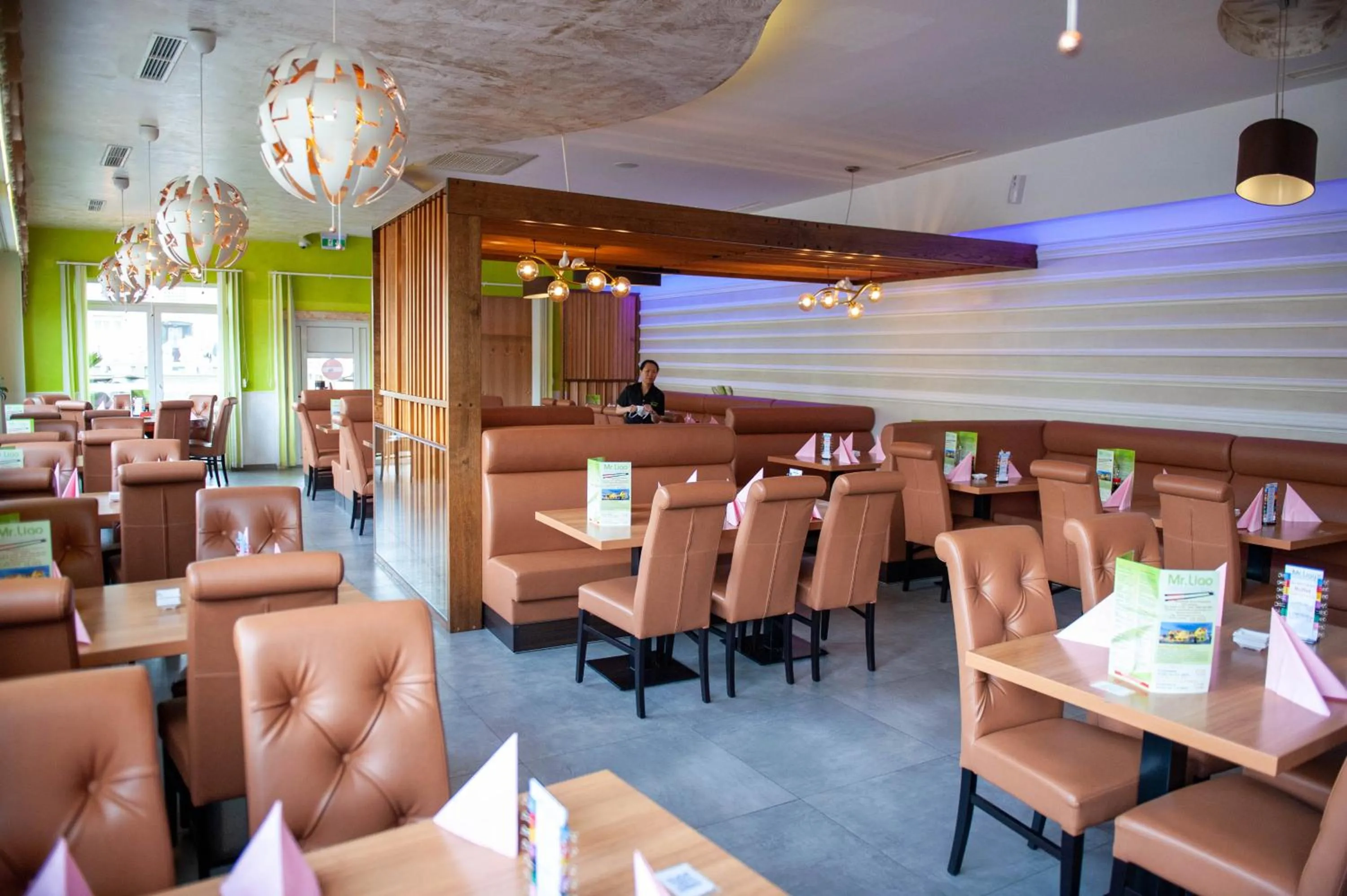 Restaurant/places to eat in Mr.Liao Hotel