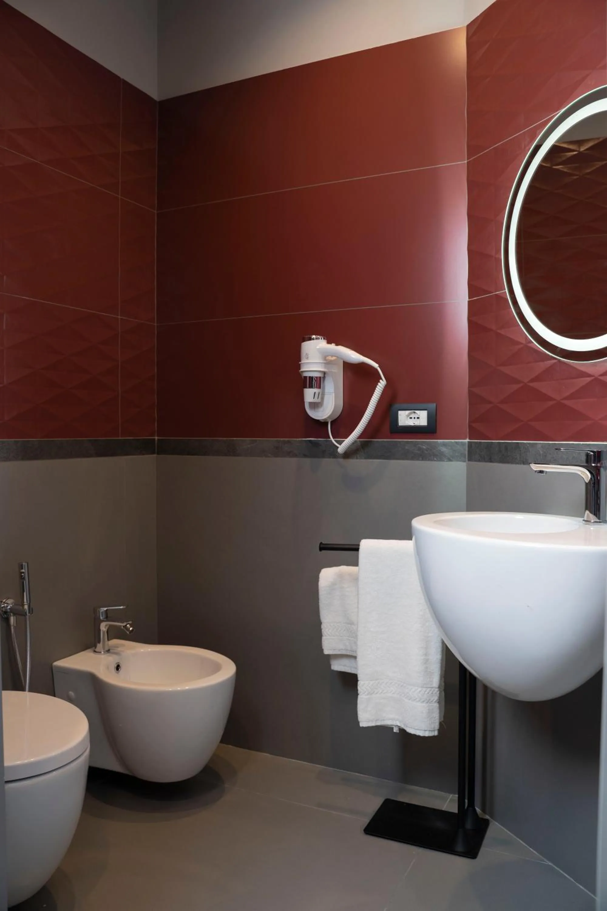 Bathroom in Rettifilo 311