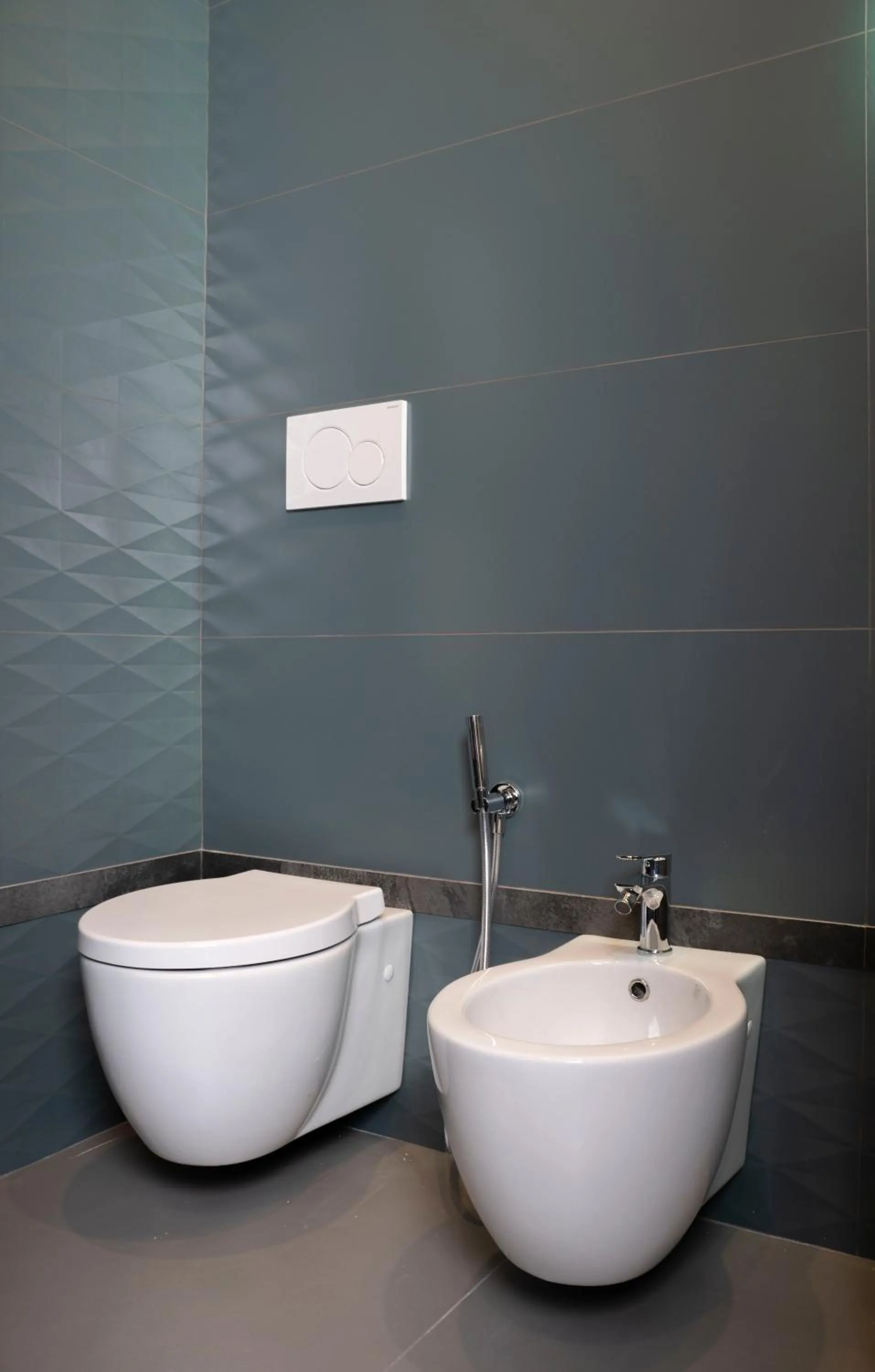 Bathroom in Rettifilo 311