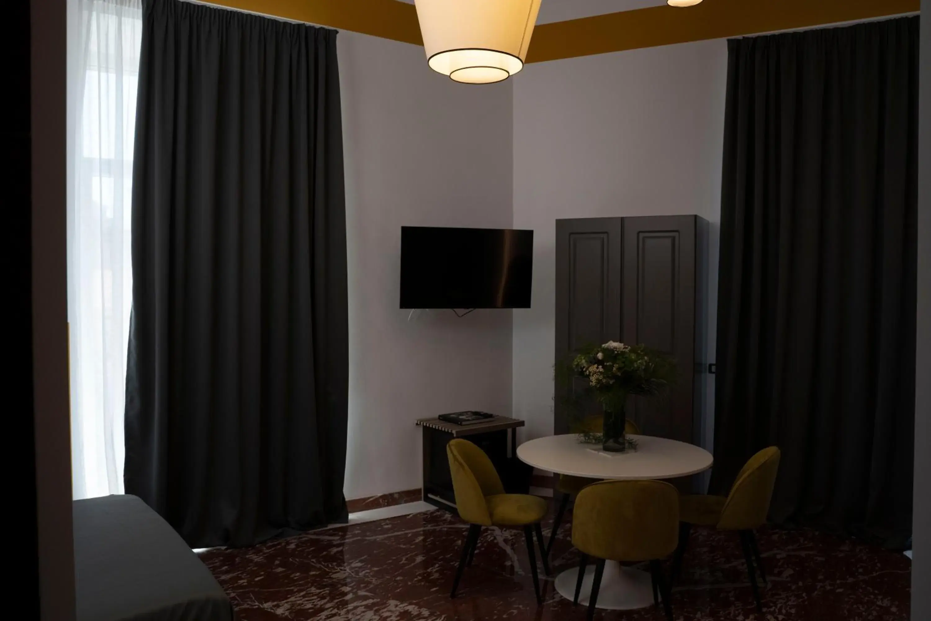 Lounge or bar in Rettifilo 311 Lounge or bar in Rettifilo 311