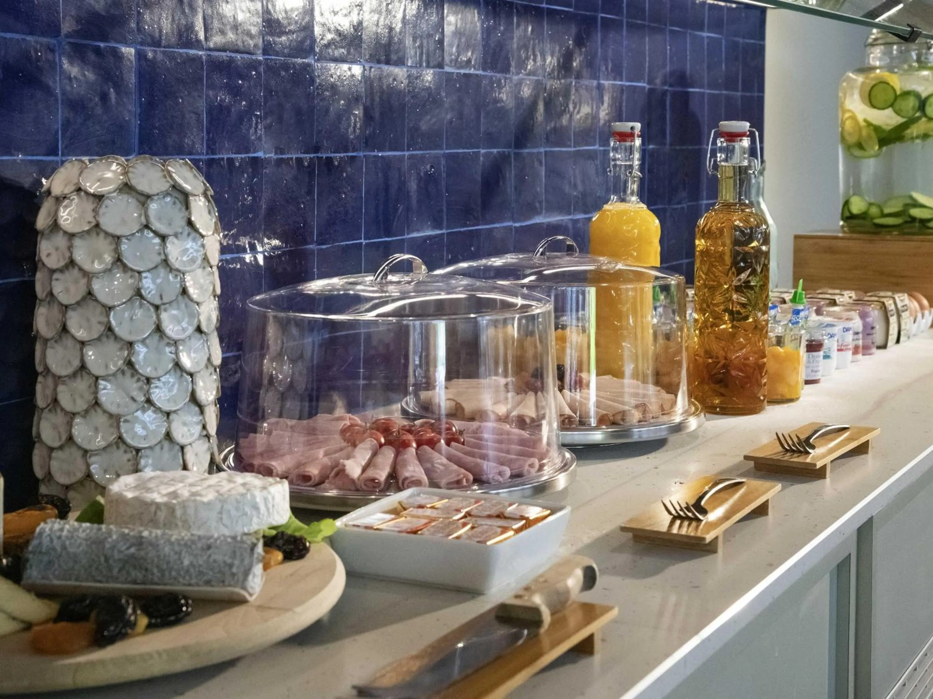 Breakfast in Novotel Suites Nice Airport