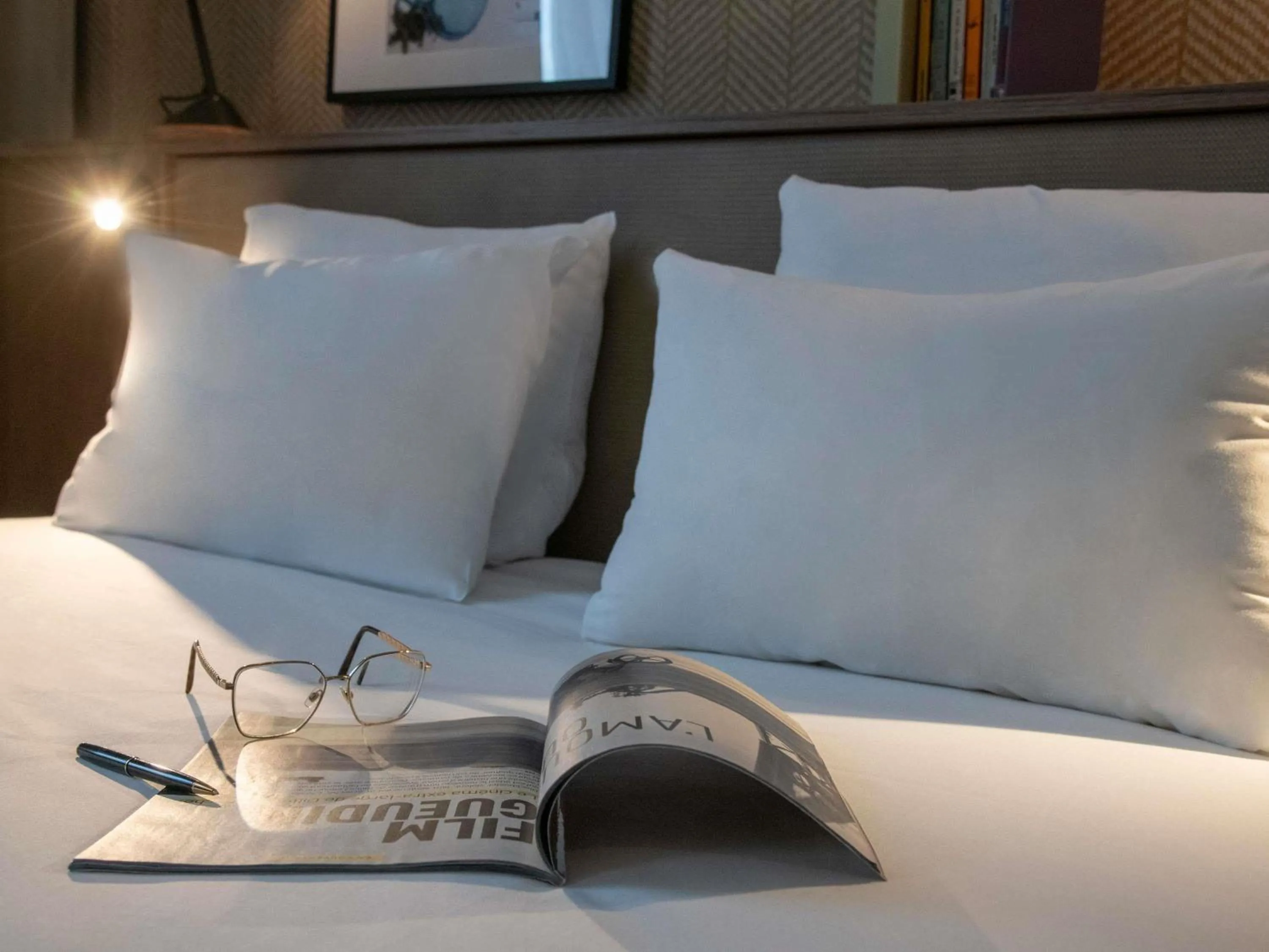 Bedroom, Bed in Novotel Suites Nice Airport