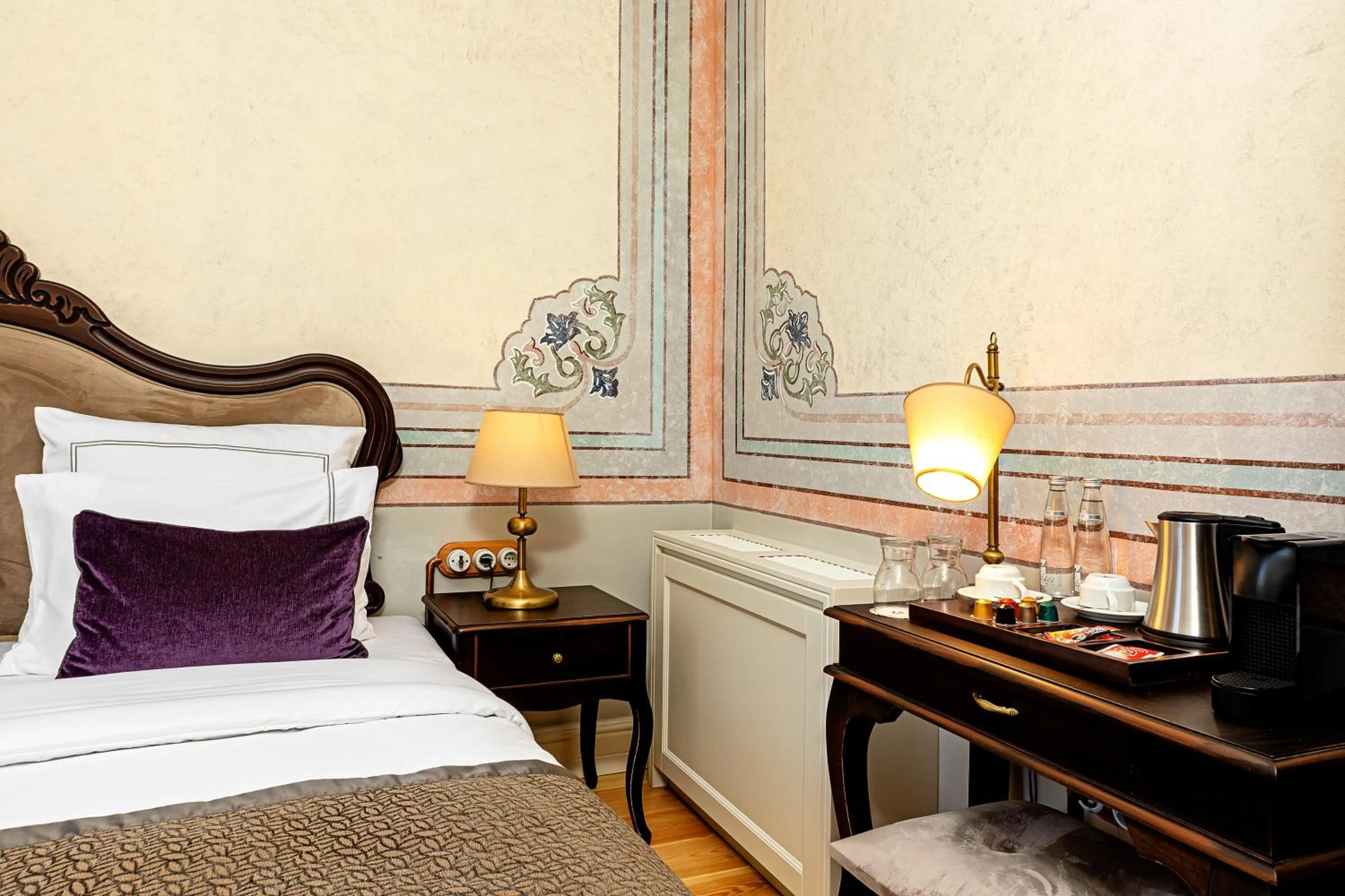 Bed in Meroddi Barnathan Hotel