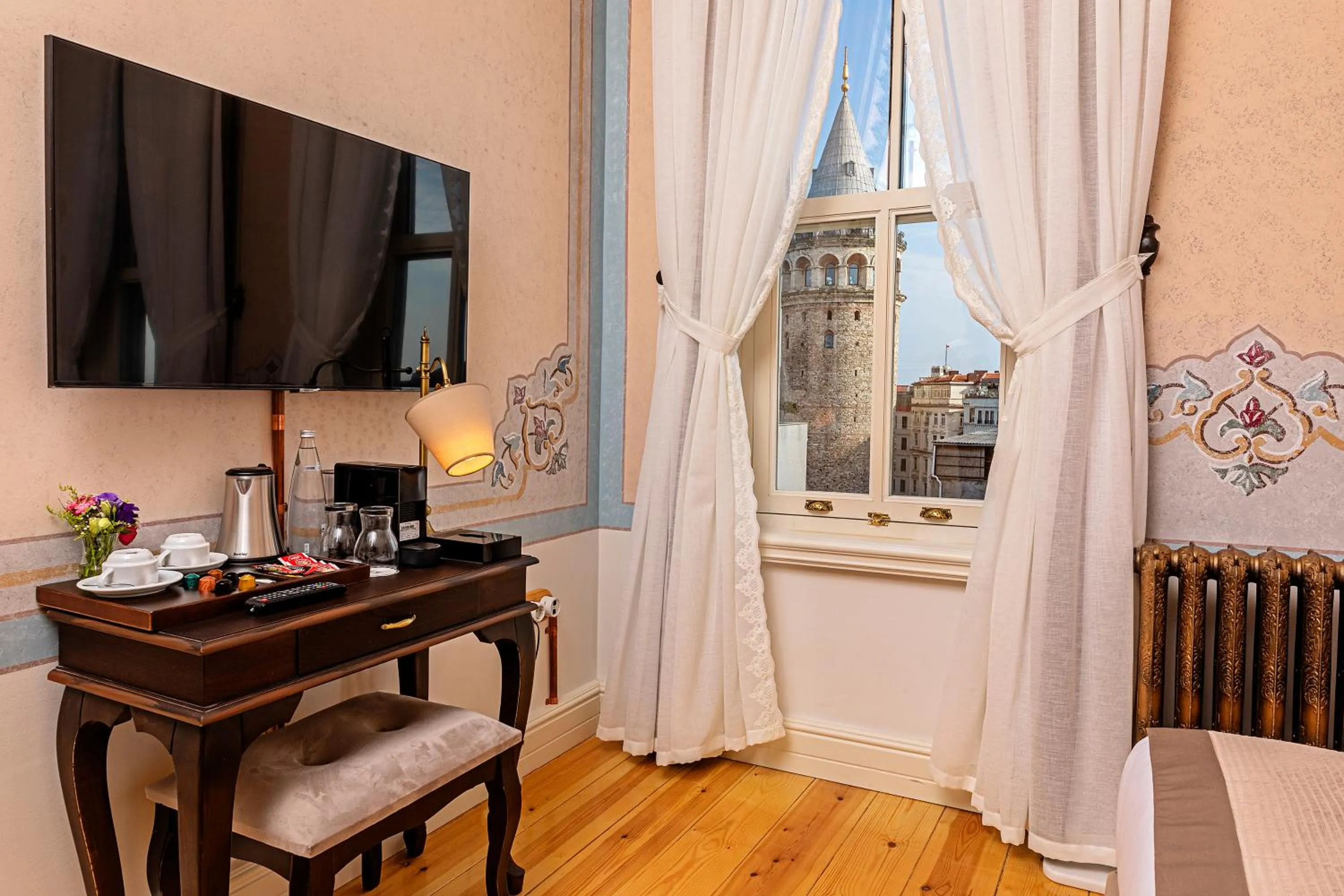 Meroddi Barnathan Hotel