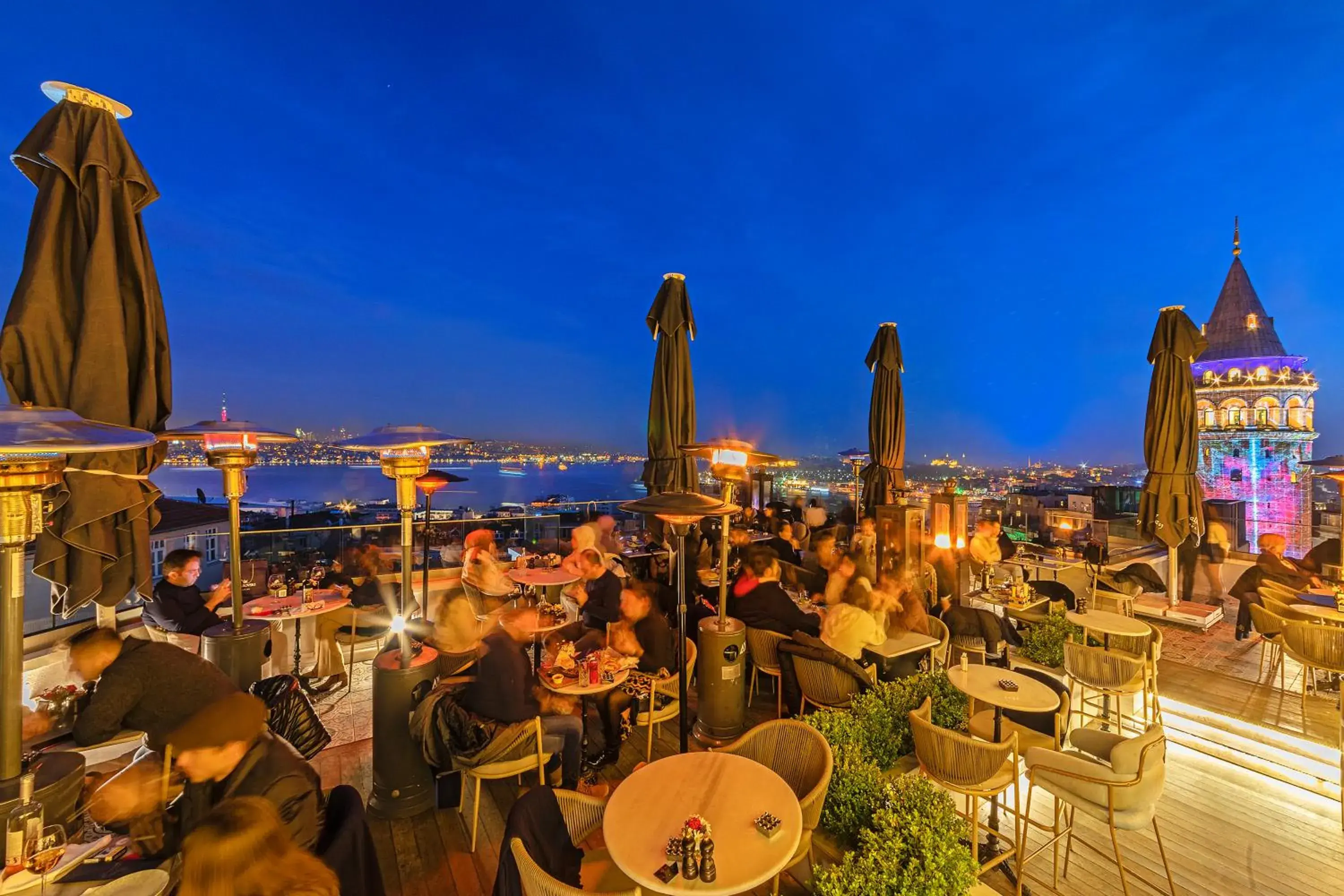 Restaurant/places to eat in Meroddi Barnathan Hotel Restaurant/places to eat in Meroddi Barnathan Hotel