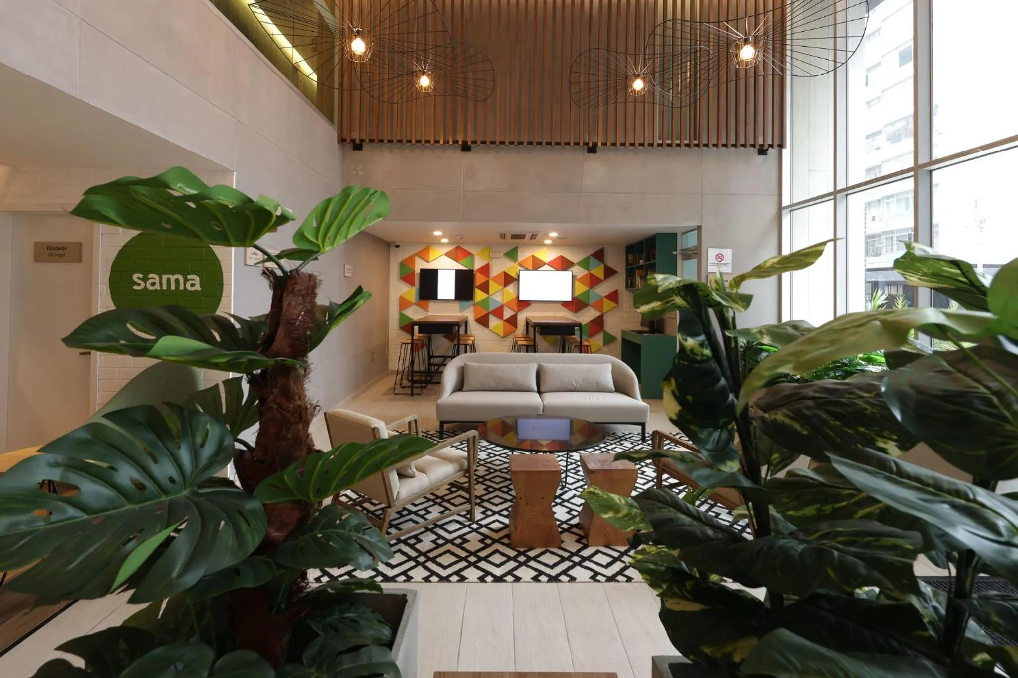 Lobby or reception in Casa Andina Standard Benavides