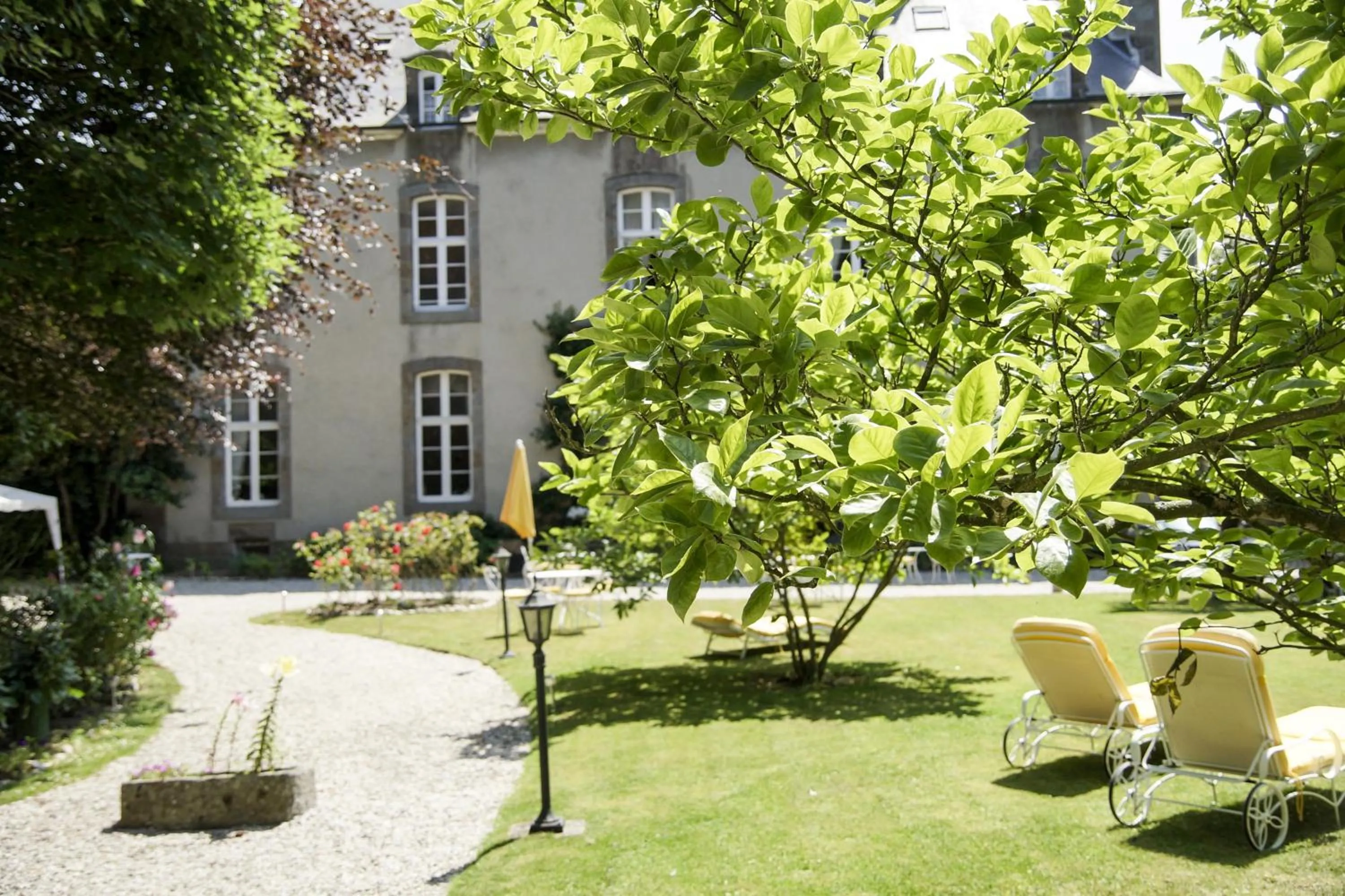 Garden in Malouinière Le Valmarin