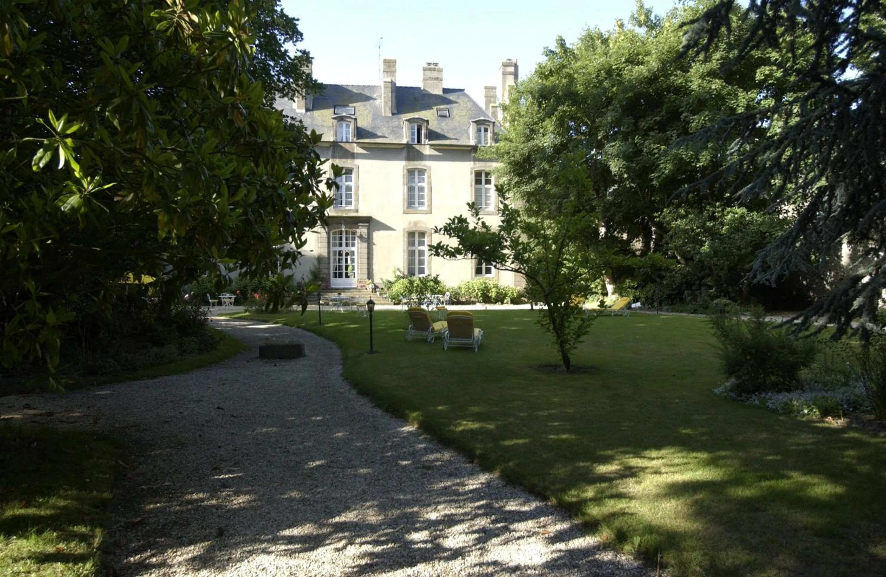 Facade/entrance in Malouinière Le Valmarin