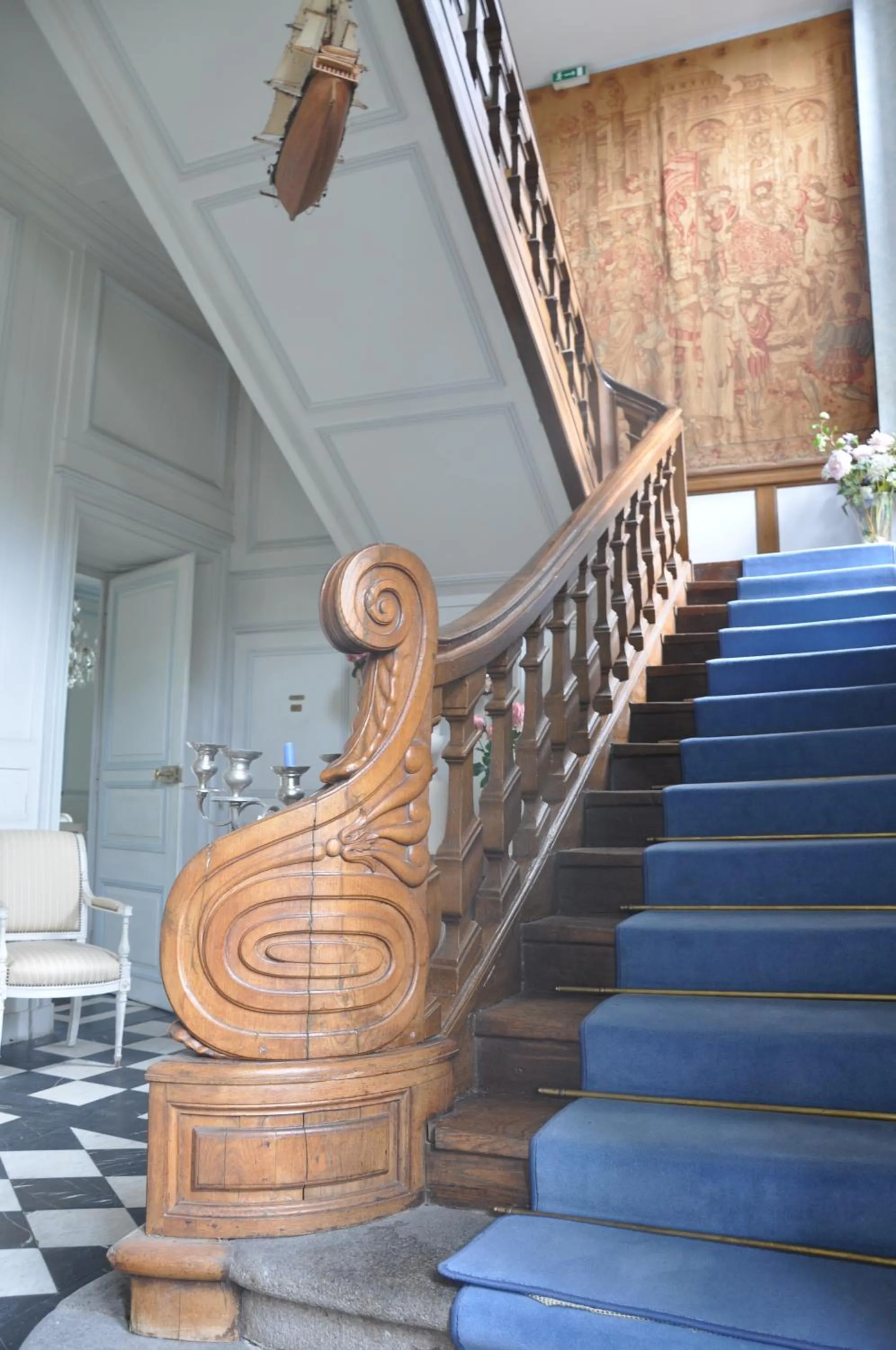 Decorative detail in Malouinière Le Valmarin