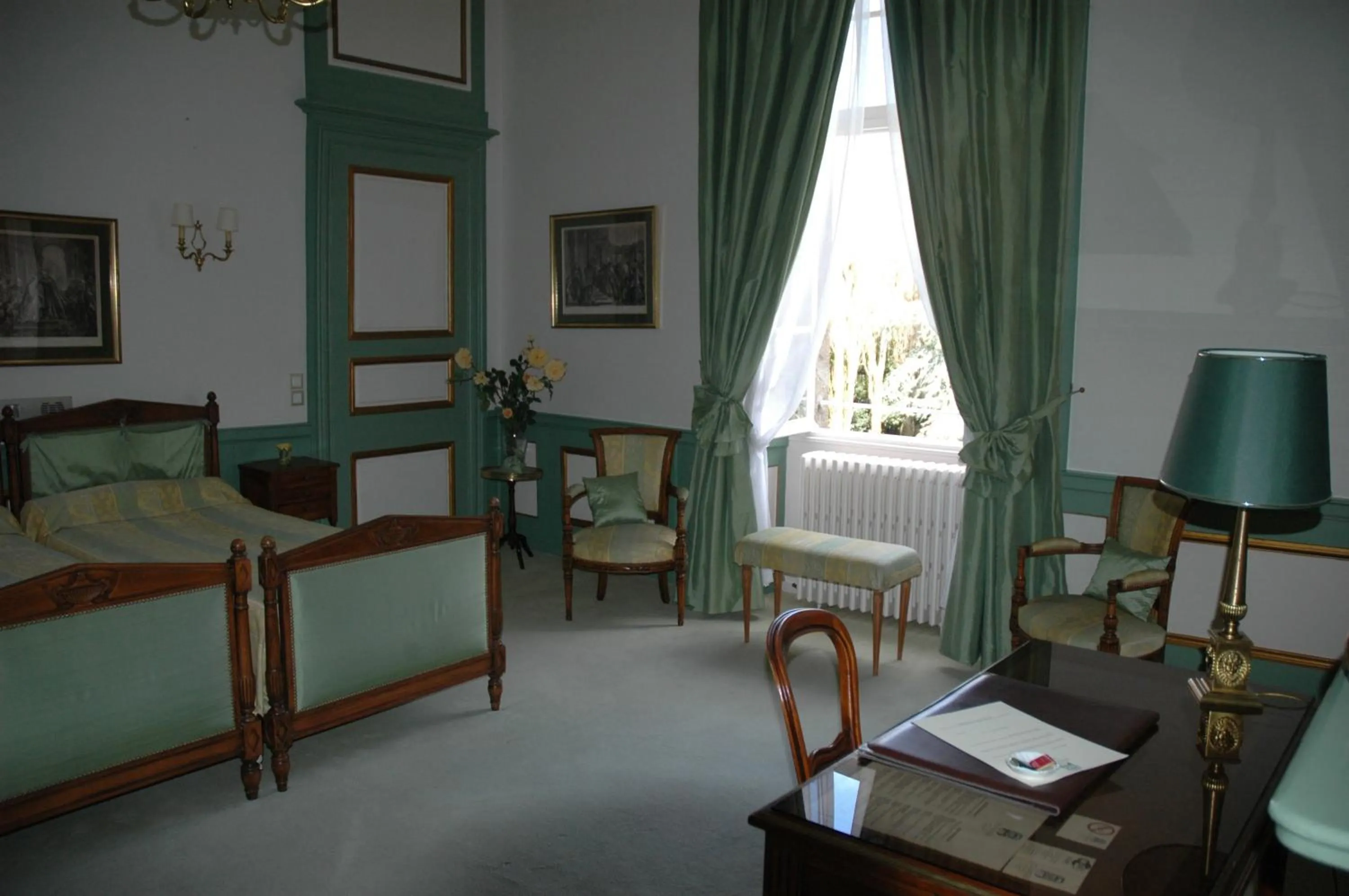 Bedroom in Malouinière Le Valmarin