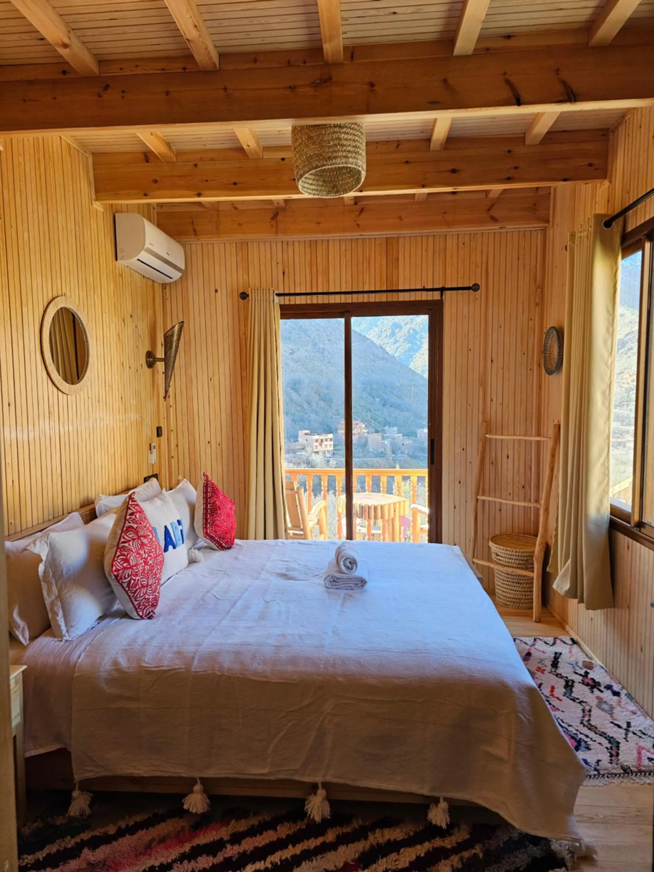 Bedroom, Bed in Jnane Karma