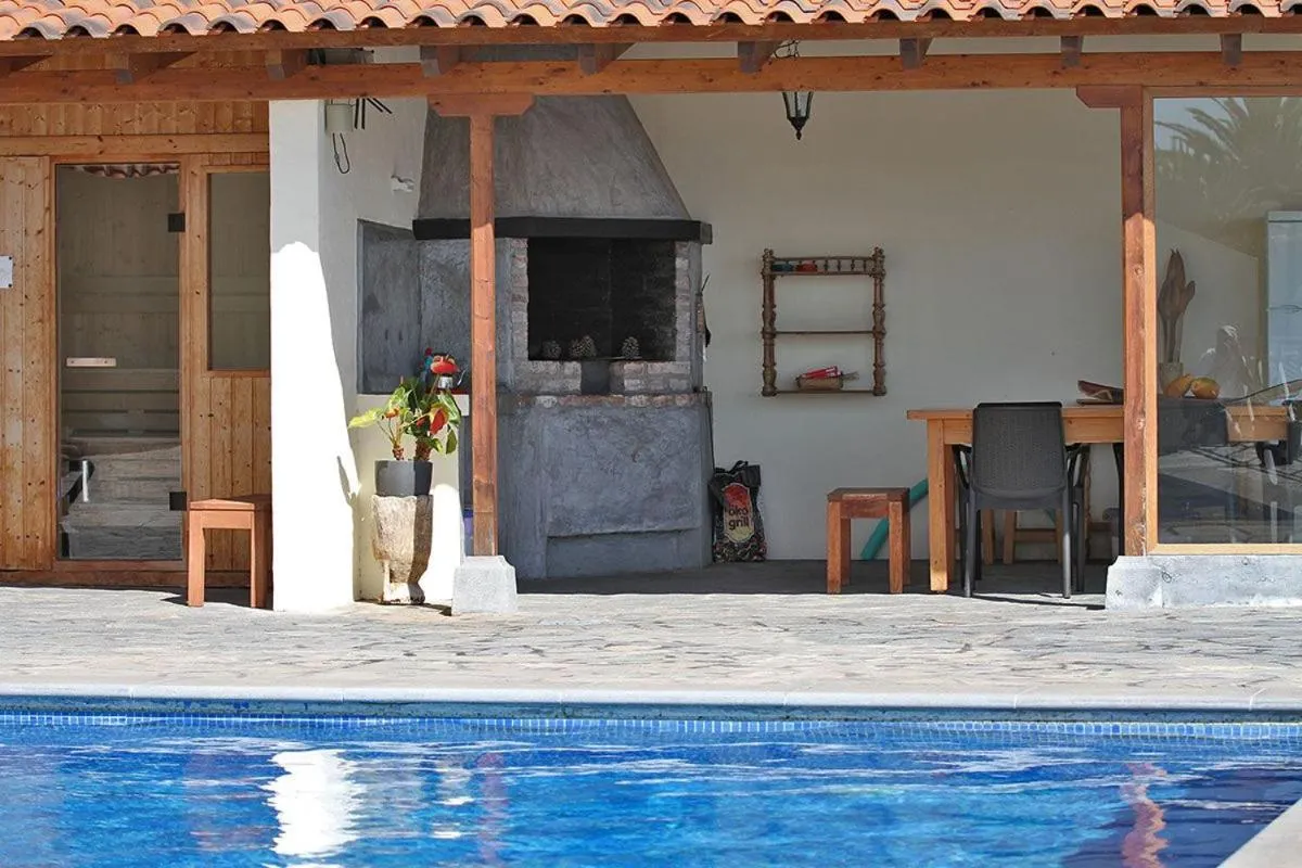 Pool view in Bungalow Moijama el Drago