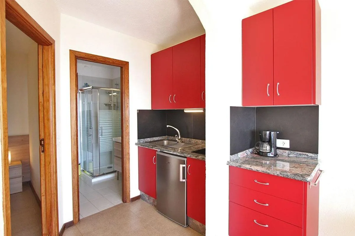 Kitchen or kitchenette in Bungalow Moijama el Drago