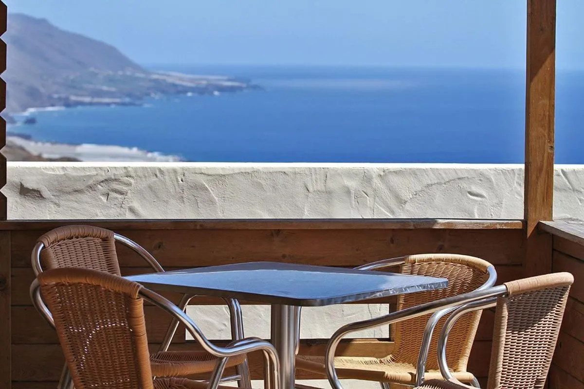 Balcony/Terrace in Bungalow Moijama el Drago