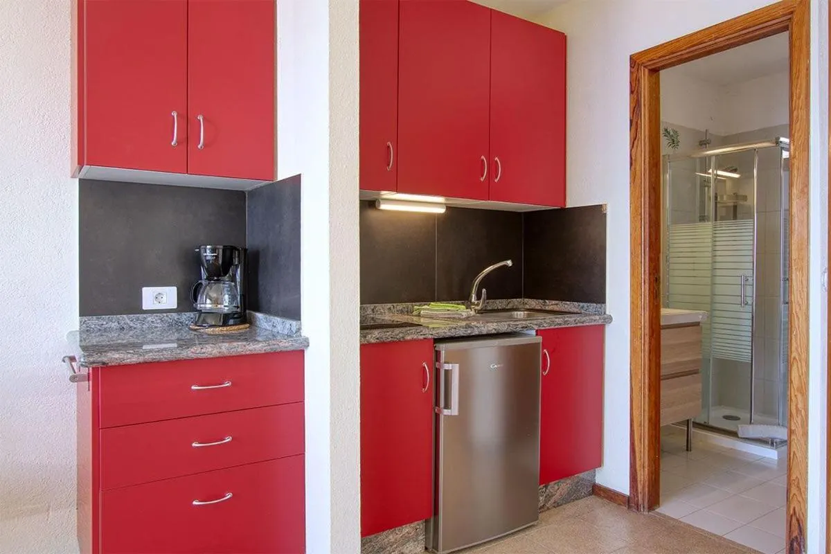Kitchen or kitchenette in Bungalow Moijama el Drago