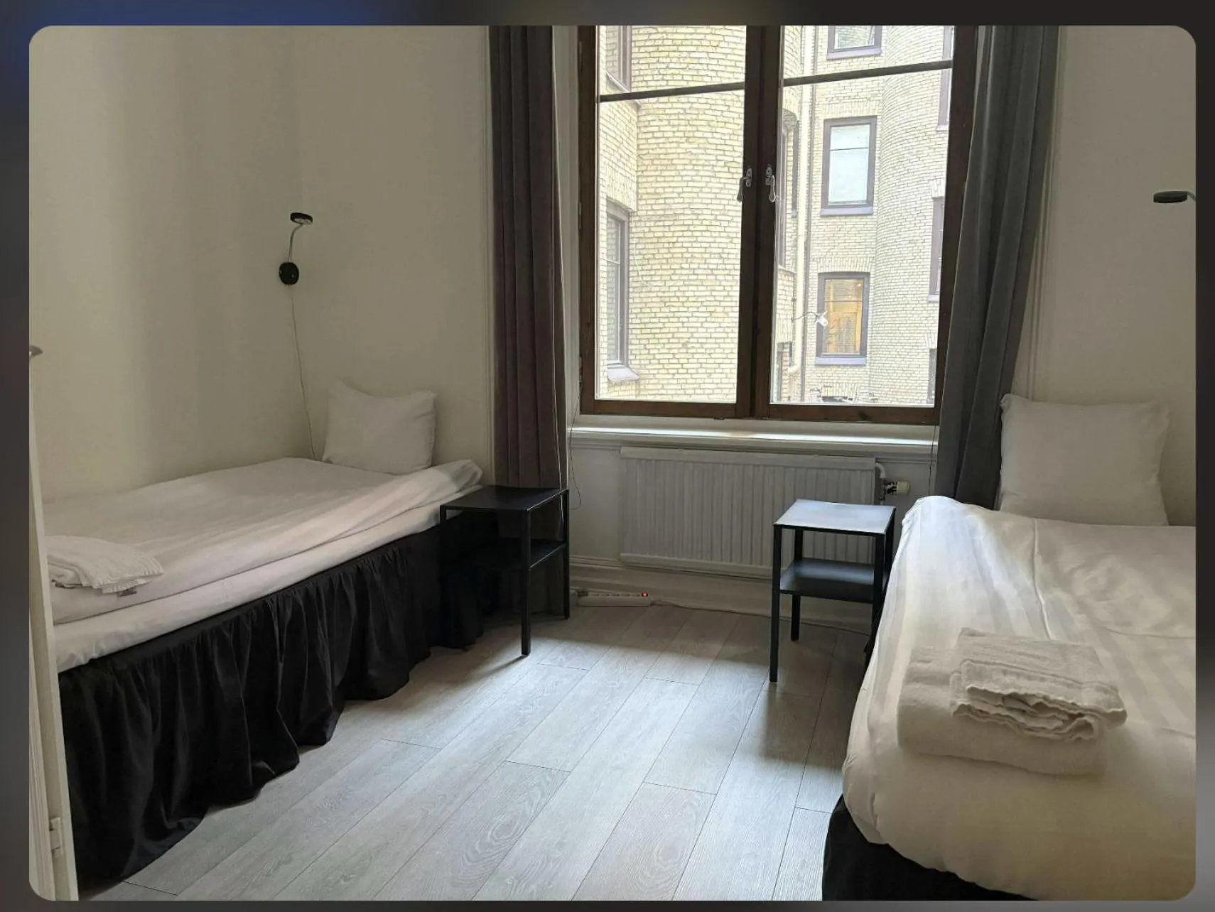 Photo of the whole room, Bed in Hotel Lemonade