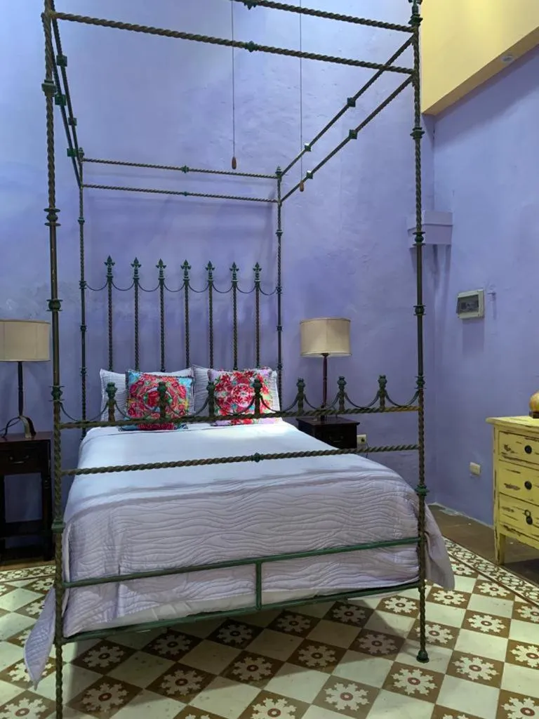 Bed in Catrina & Diego