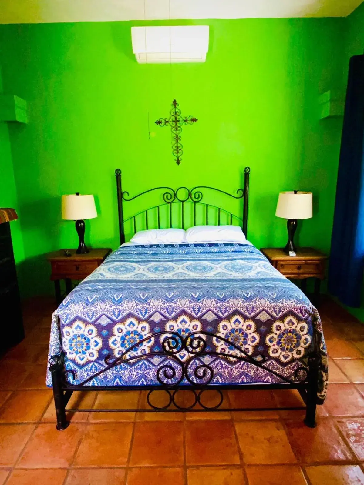 Double Room with Private Bathroom in Catrina & Diego Double Room with Private Bathroom in Catrina & Diego