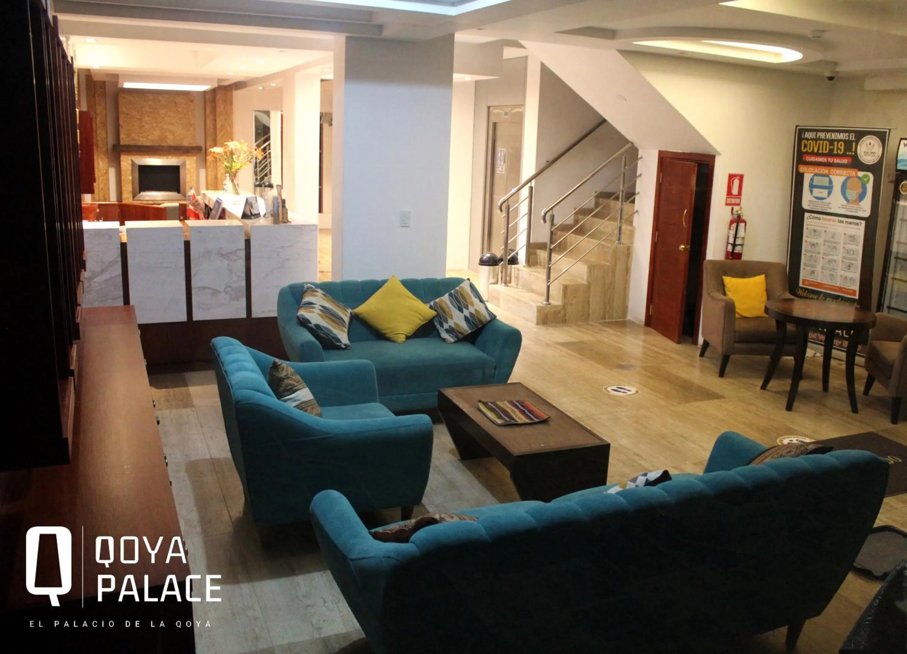 Living room in Hotel Qoya Palace - Machupicchu