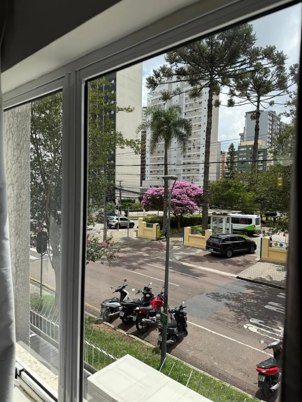 View (from property/room) in Esquina Batel - Hotel Econômico