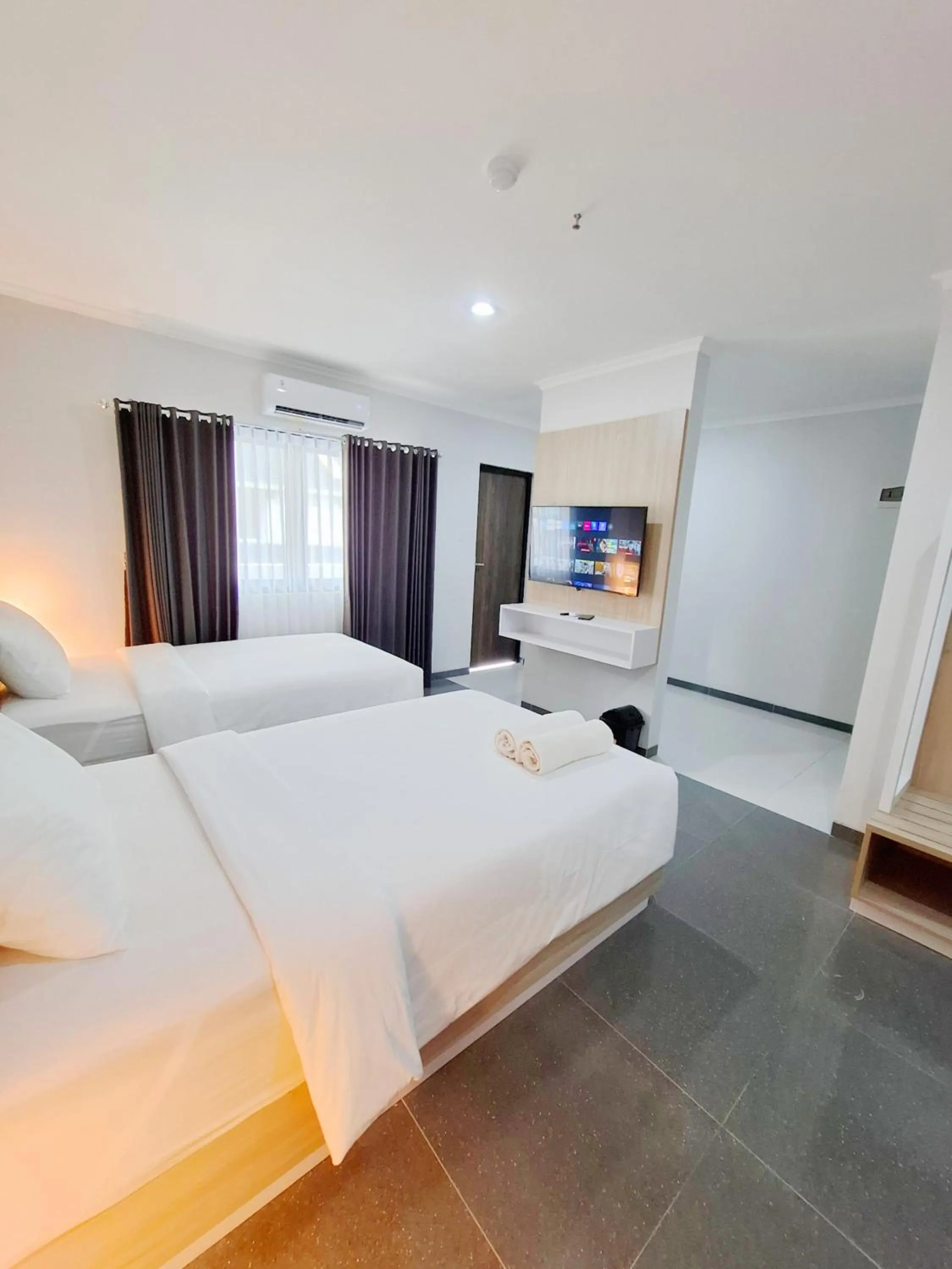 Bed in Country Heritage Hotel