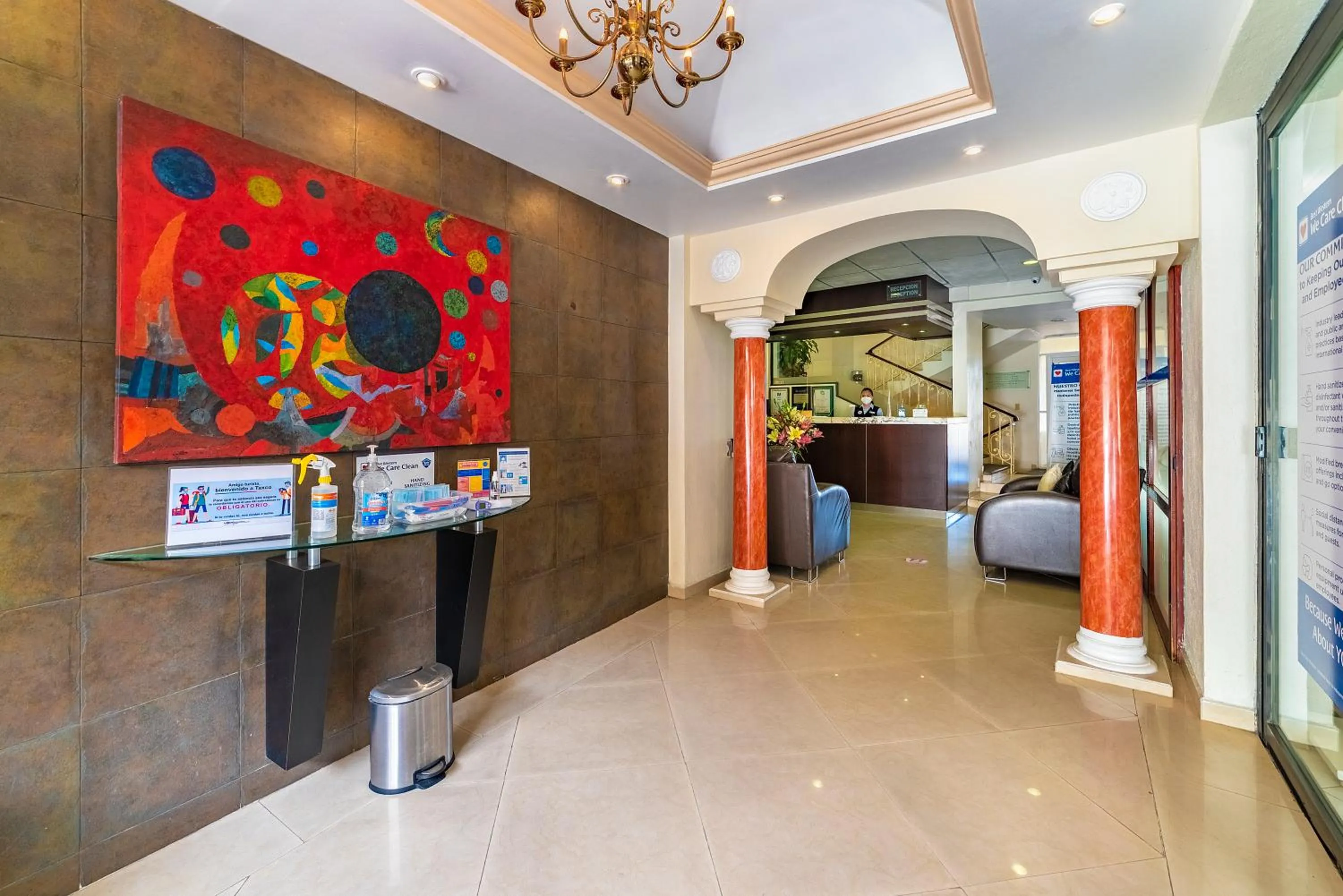 Lobby or reception in Best Western Taxco
