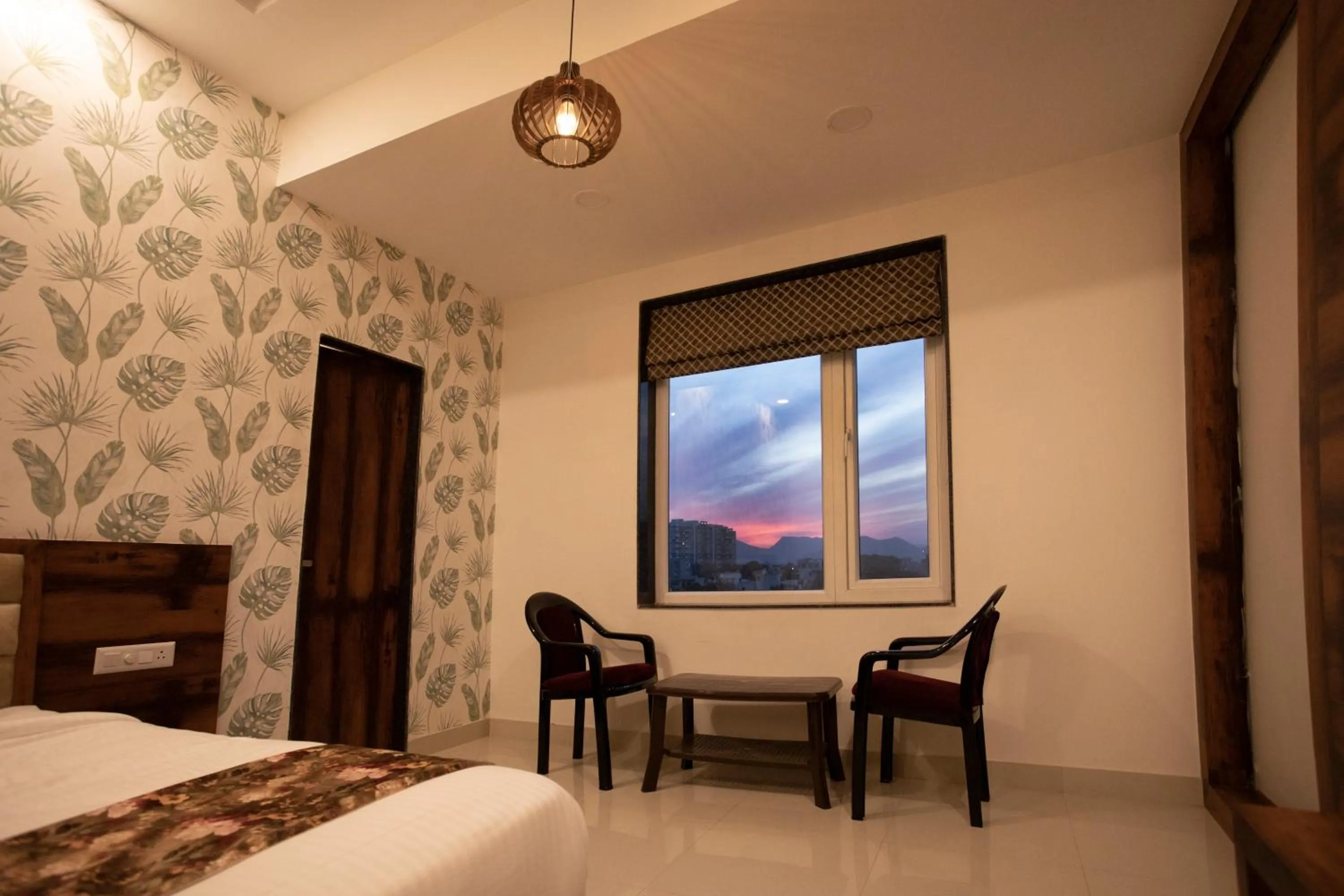City view, Bed in Hotel Bhairav Bagh with Swimming Pool