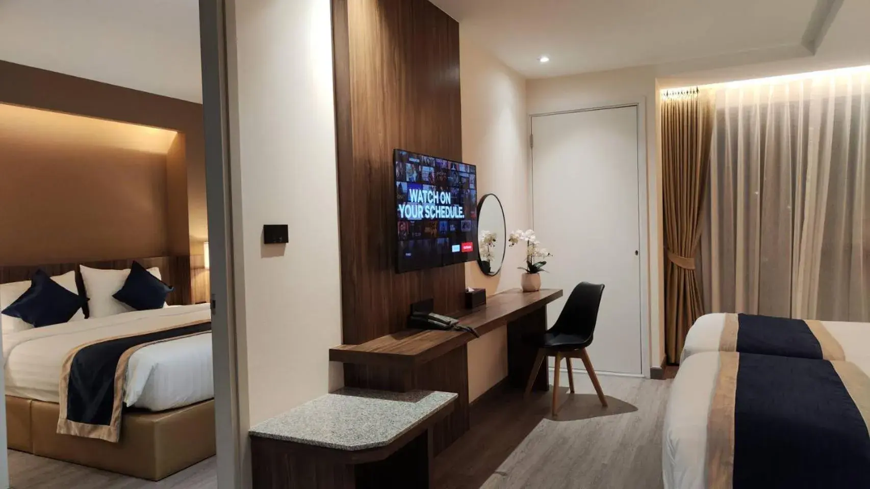 Two-Bedroom Suite in Hi Chiangmai Hotel Two-Bedroom Suite in Hi Chiangmai Hotel