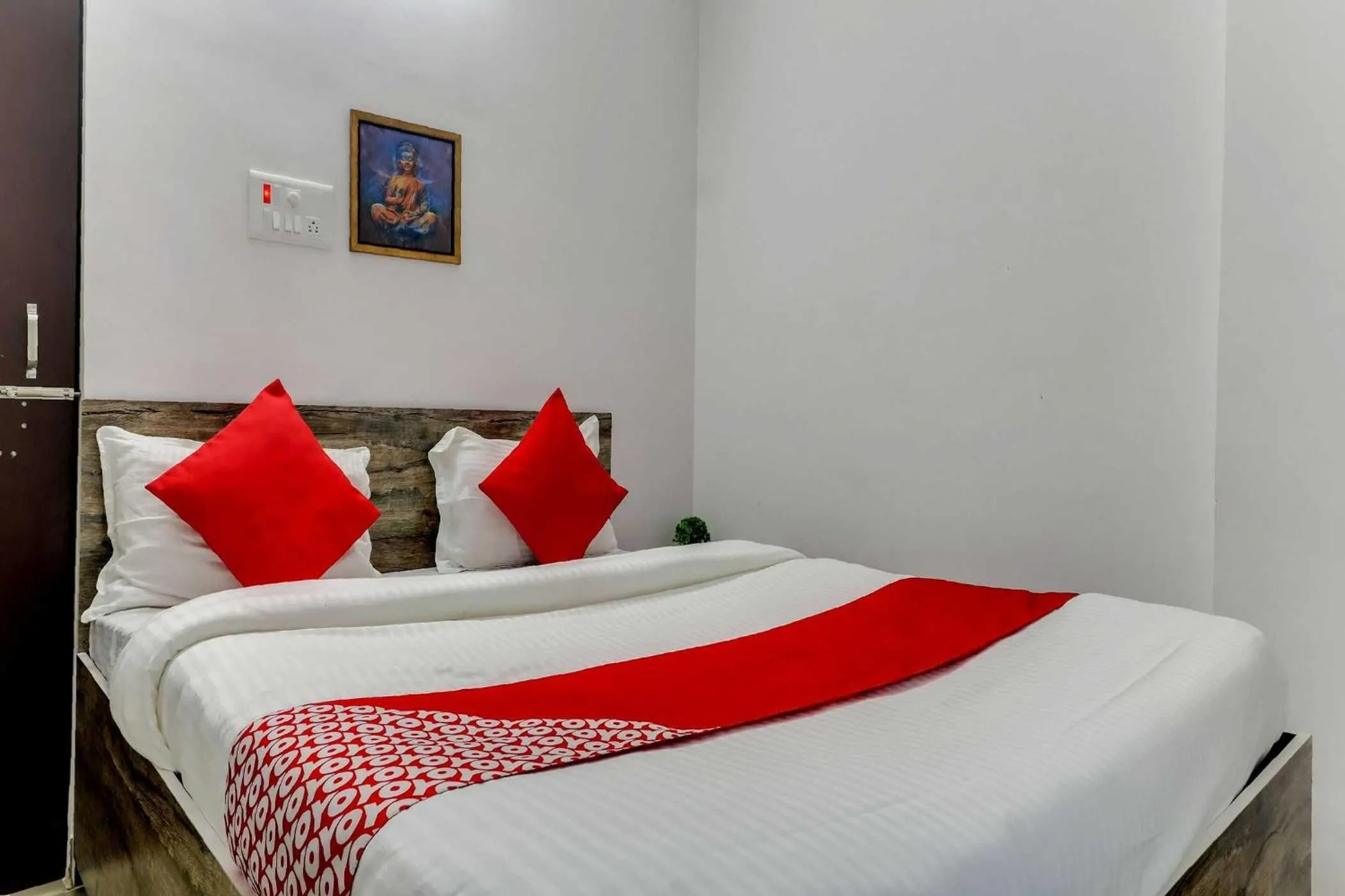 Bedroom in Super Hotel O The Radium Inn