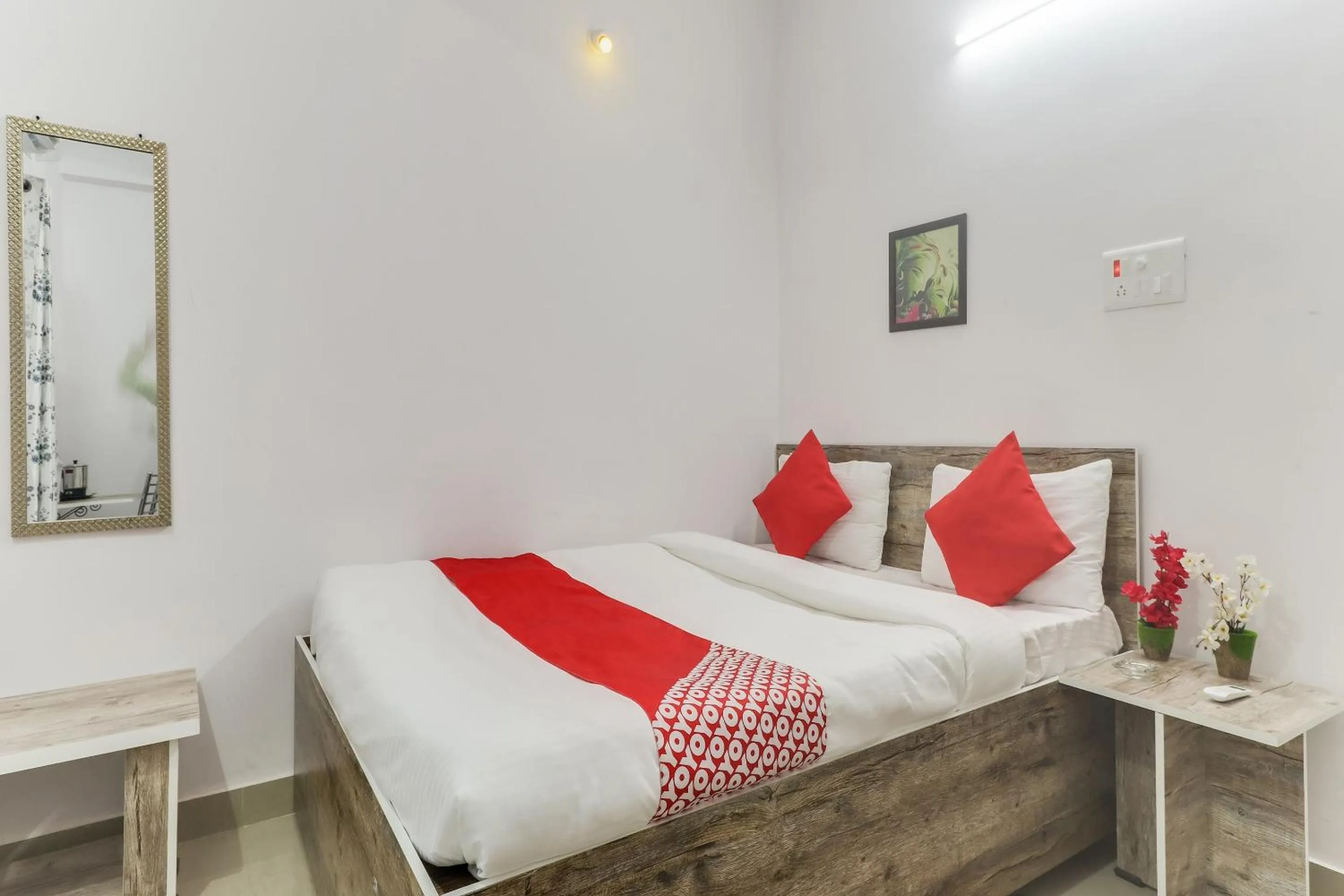 Bedroom in Super Hotel O The Radium Inn