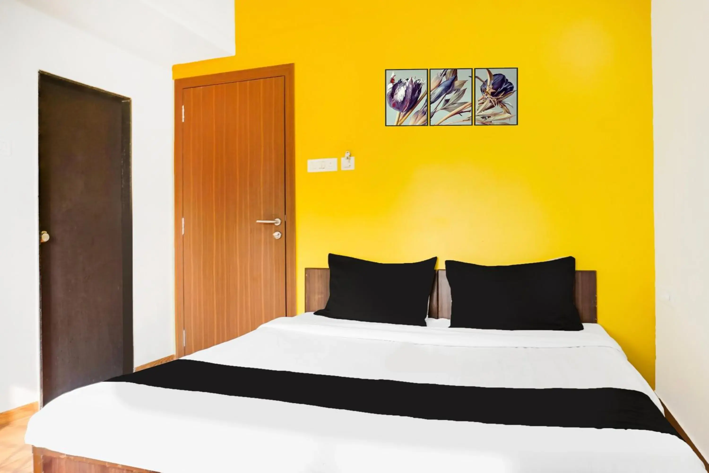 Bedroom, Bed in Super Collection O Aundh formerly MV Galaxy Bedroom, Bed in Super Collection O Aundh formerly MV Galaxy