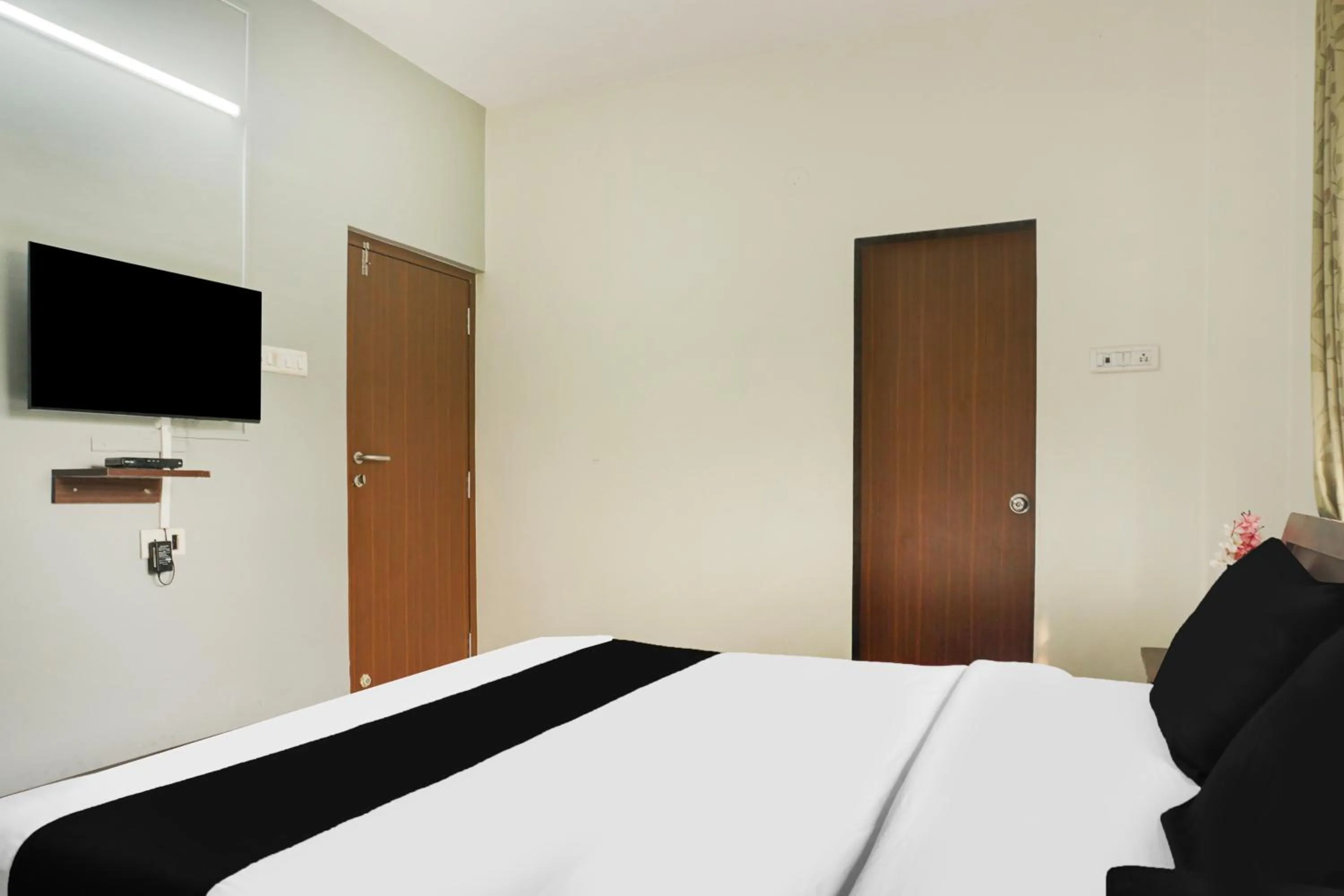 Bedroom, Bed in Super Collection O Aundh formerly MV Galaxy