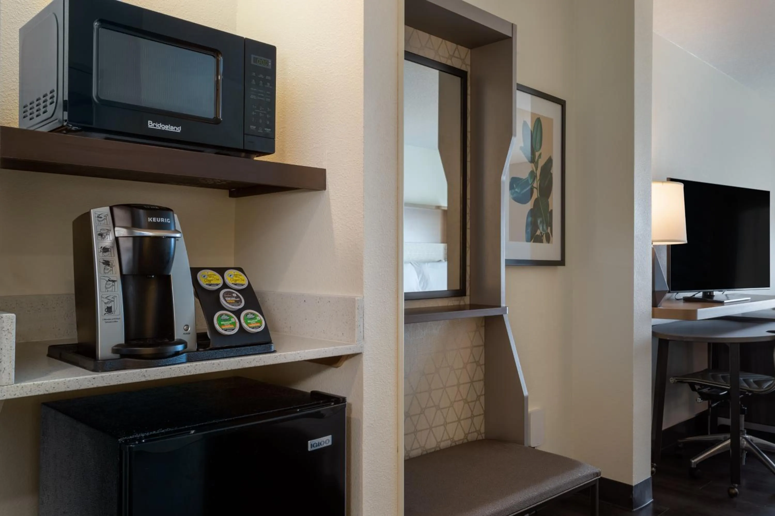 Coffee/tea facilities in Holiday Inn - Tampa North by IHG