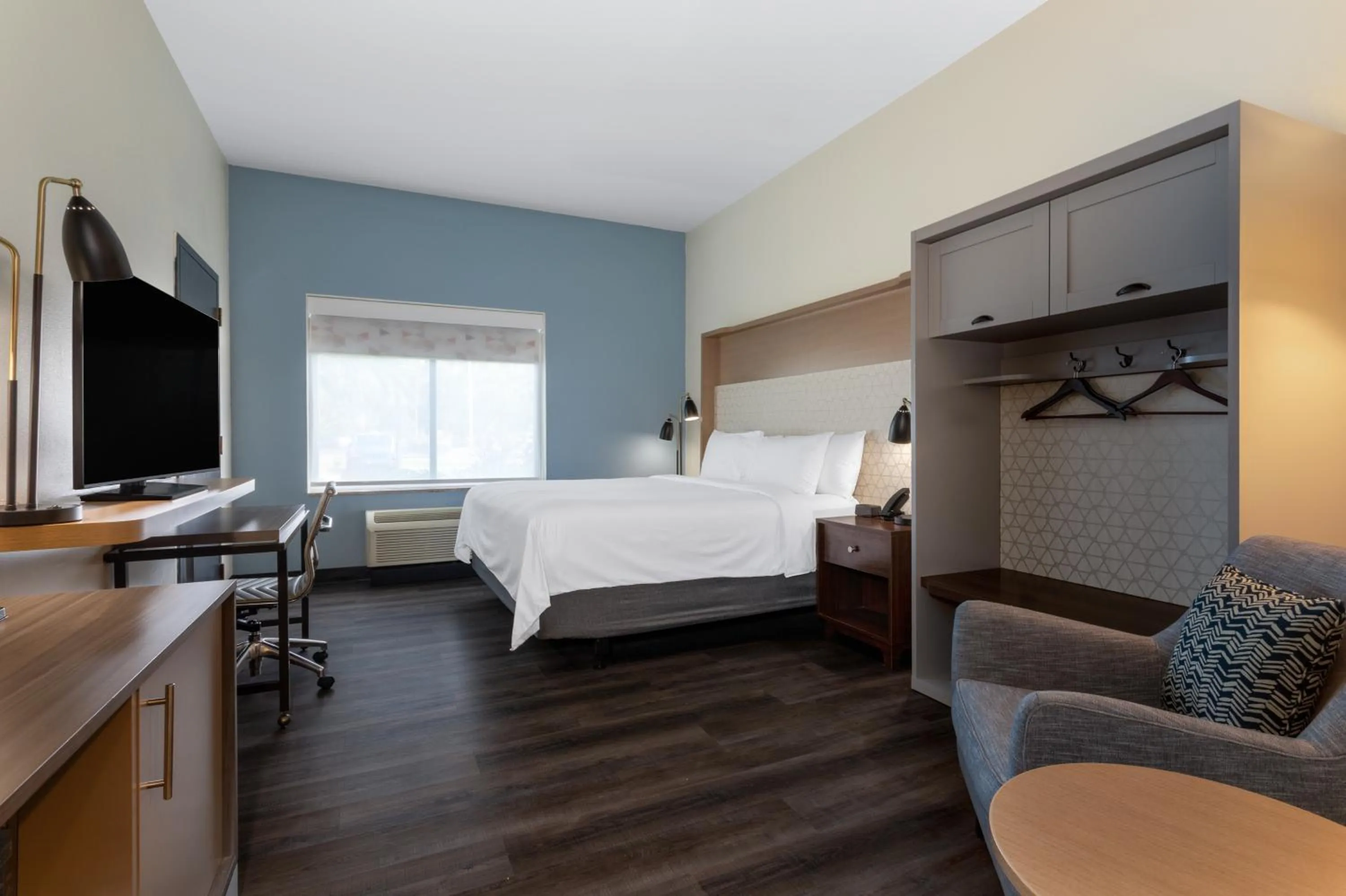 Bed in Holiday Inn - Tampa North by IHG