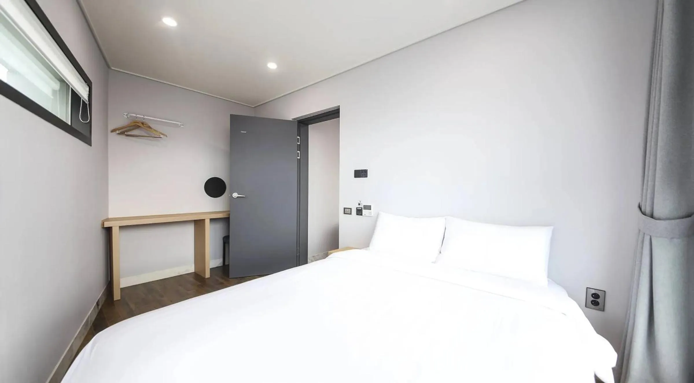 Bed in Aroomi Hotel Hyupjae