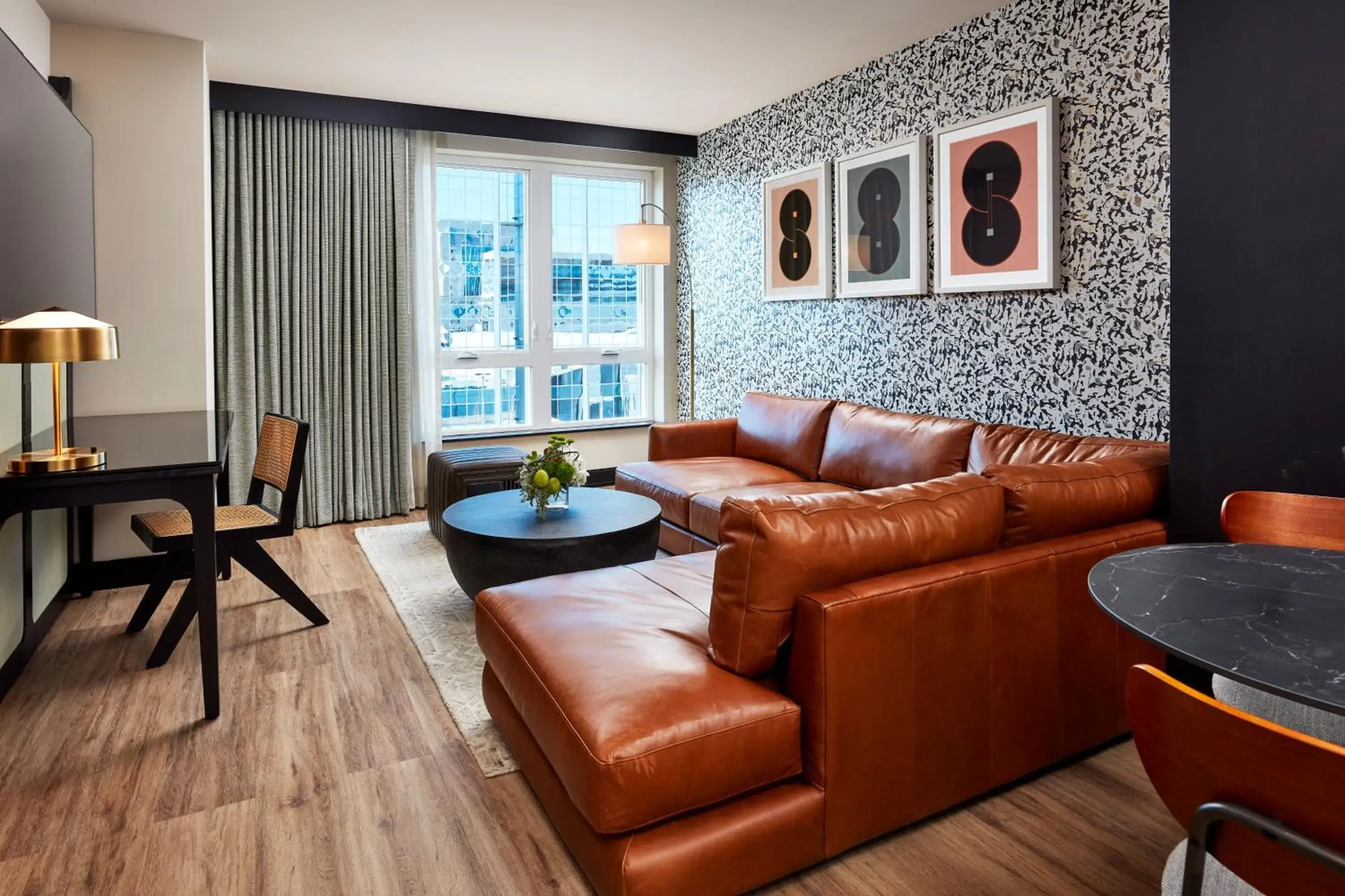 Living room in Hyatt Centric Sacramento Downtown Living room in Hyatt Centric Sacramento Downtown