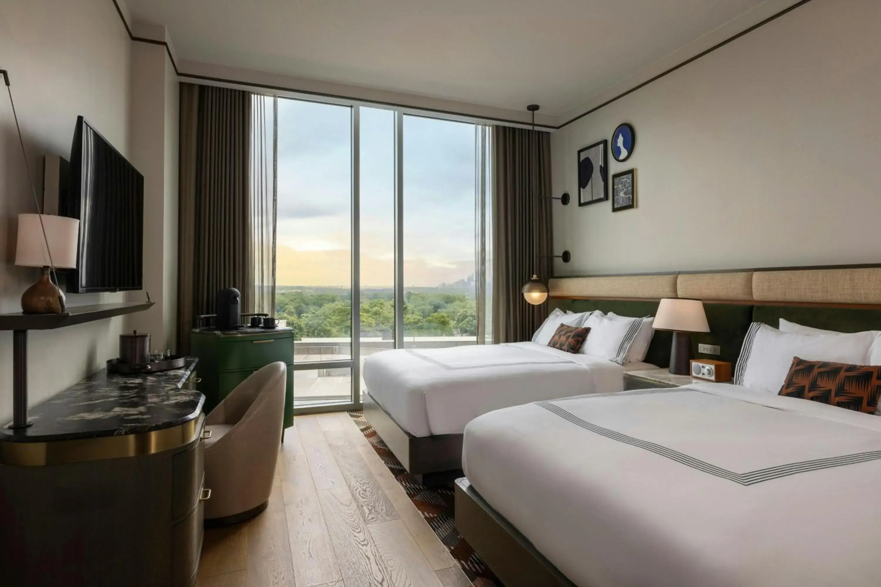 Photo of the whole room, Bed in The Tess, Autograph Collection Photo of the whole room, Bed in The Tess, Autograph Collection