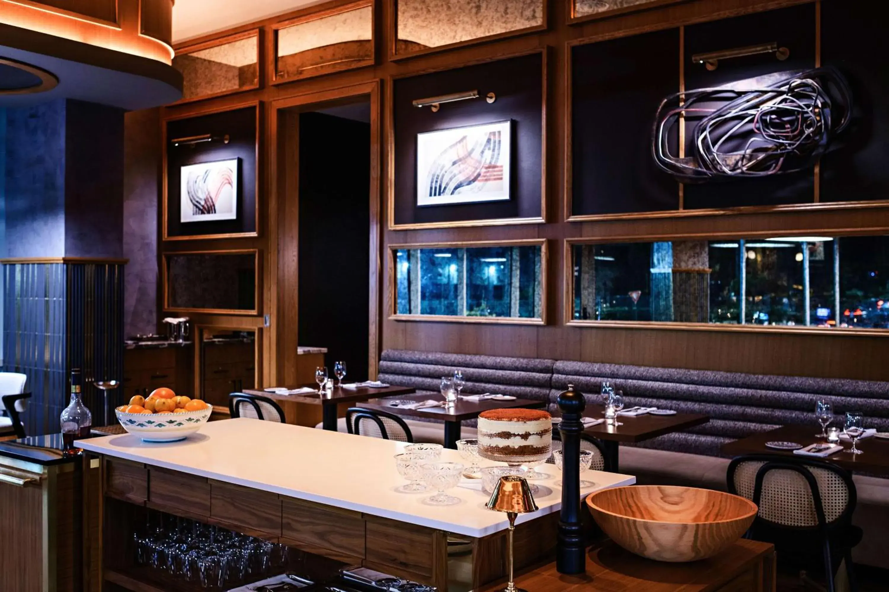 Restaurant/places to eat in Thompson Atlanta - Buckhead, by Hyatt Restaurant/places to eat in Thompson Atlanta - Buckhead, by Hyatt