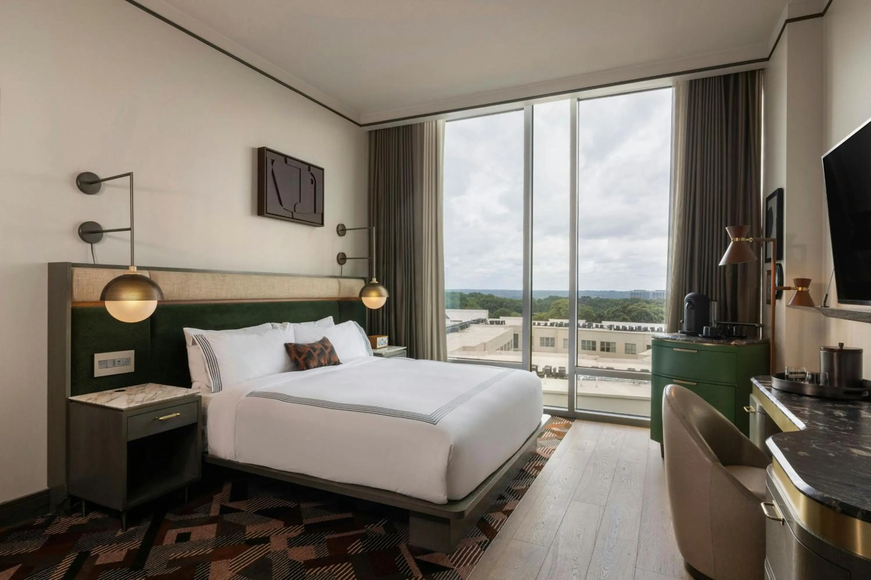 Photo of the whole room, Bed in The Tess, Autograph Collection