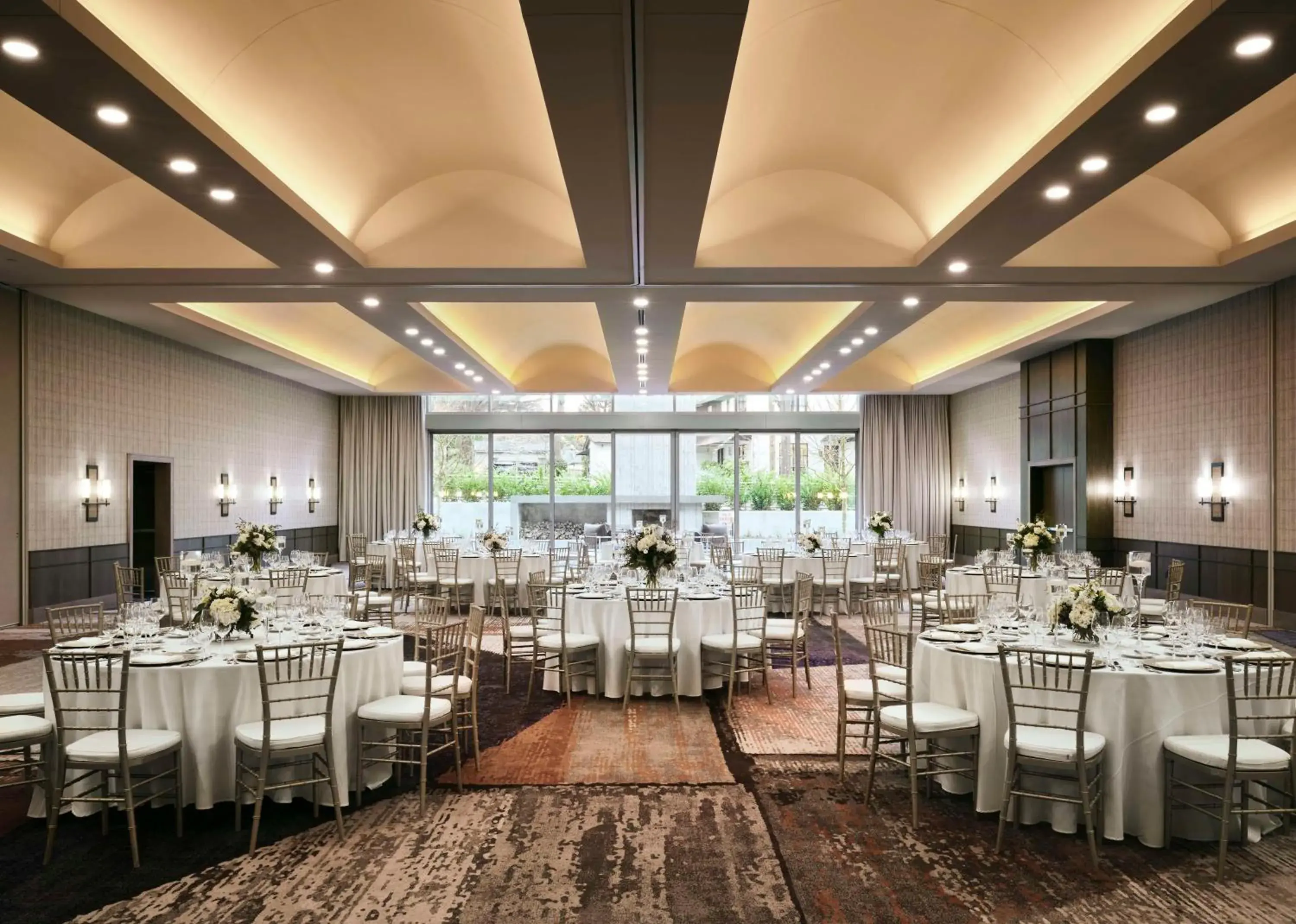 Lobby or reception in Thompson Atlanta - Buckhead, by Hyatt Lobby or reception in Thompson Atlanta - Buckhead, by Hyatt