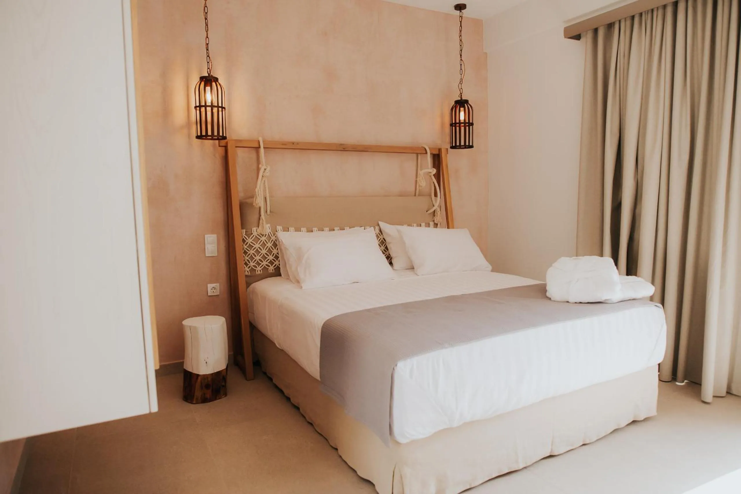 Photo of the whole room in Elia boutique hotel