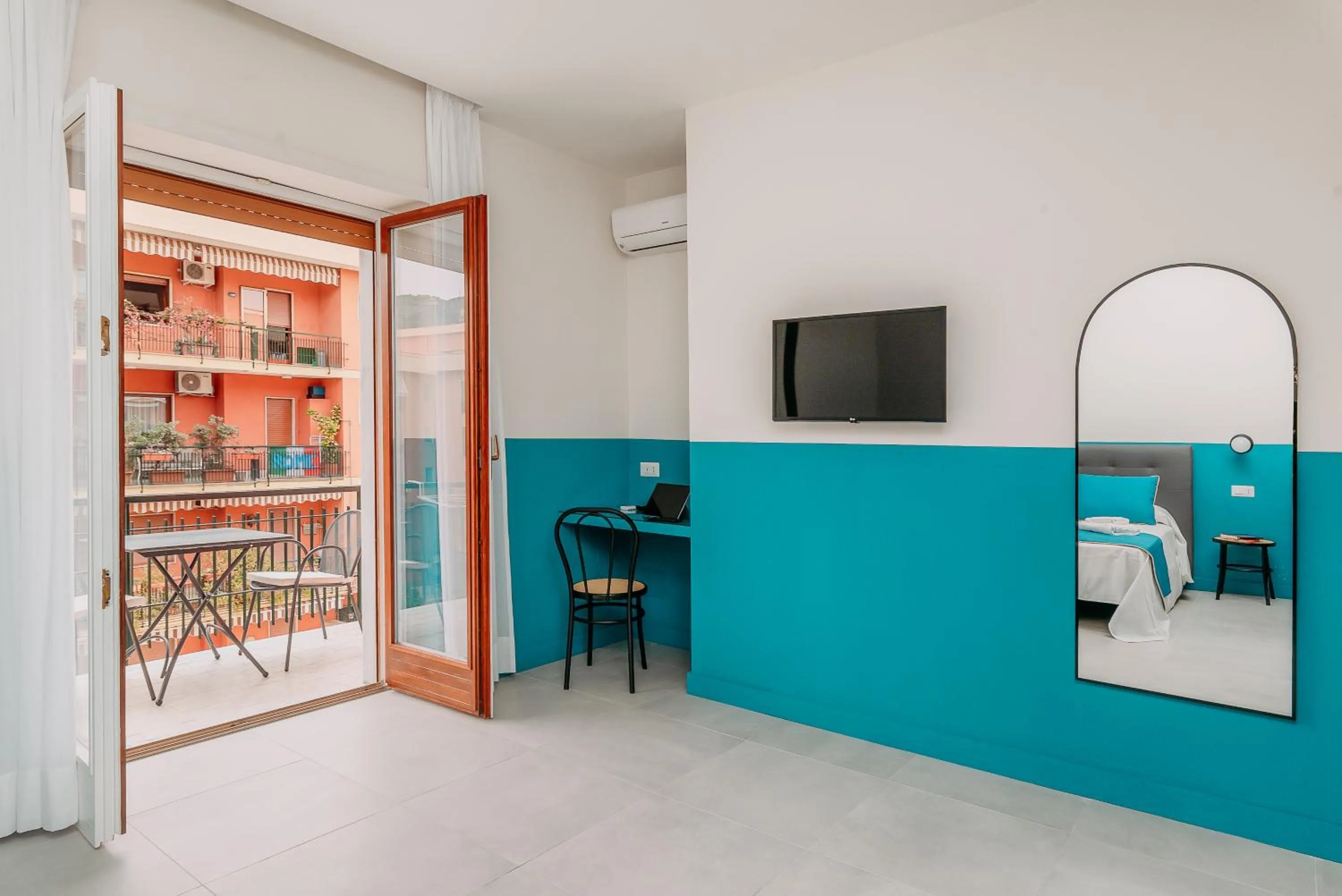 Sorrento Colors&Suites