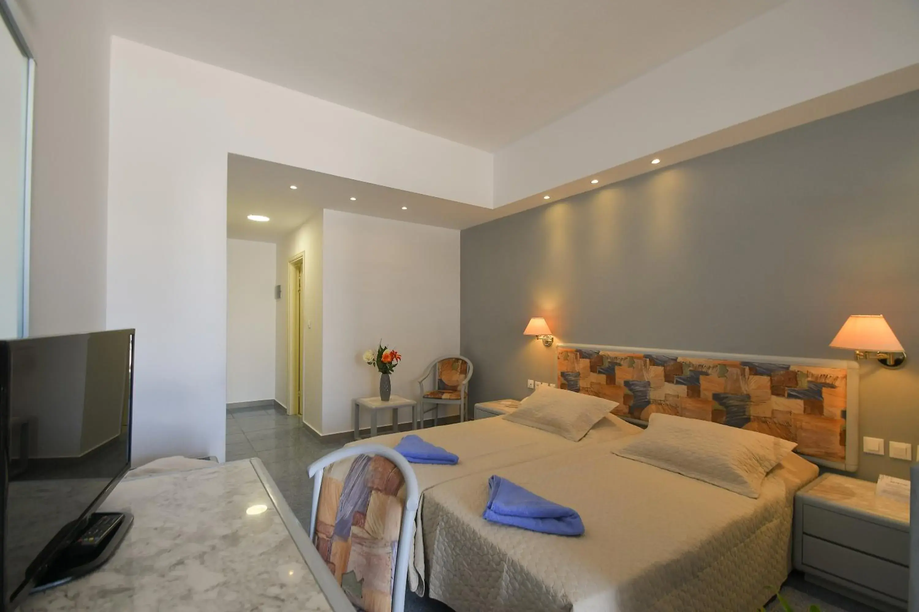 Bed in OLYMPOS BEACH HOTEL Bed in OLYMPOS BEACH HOTEL