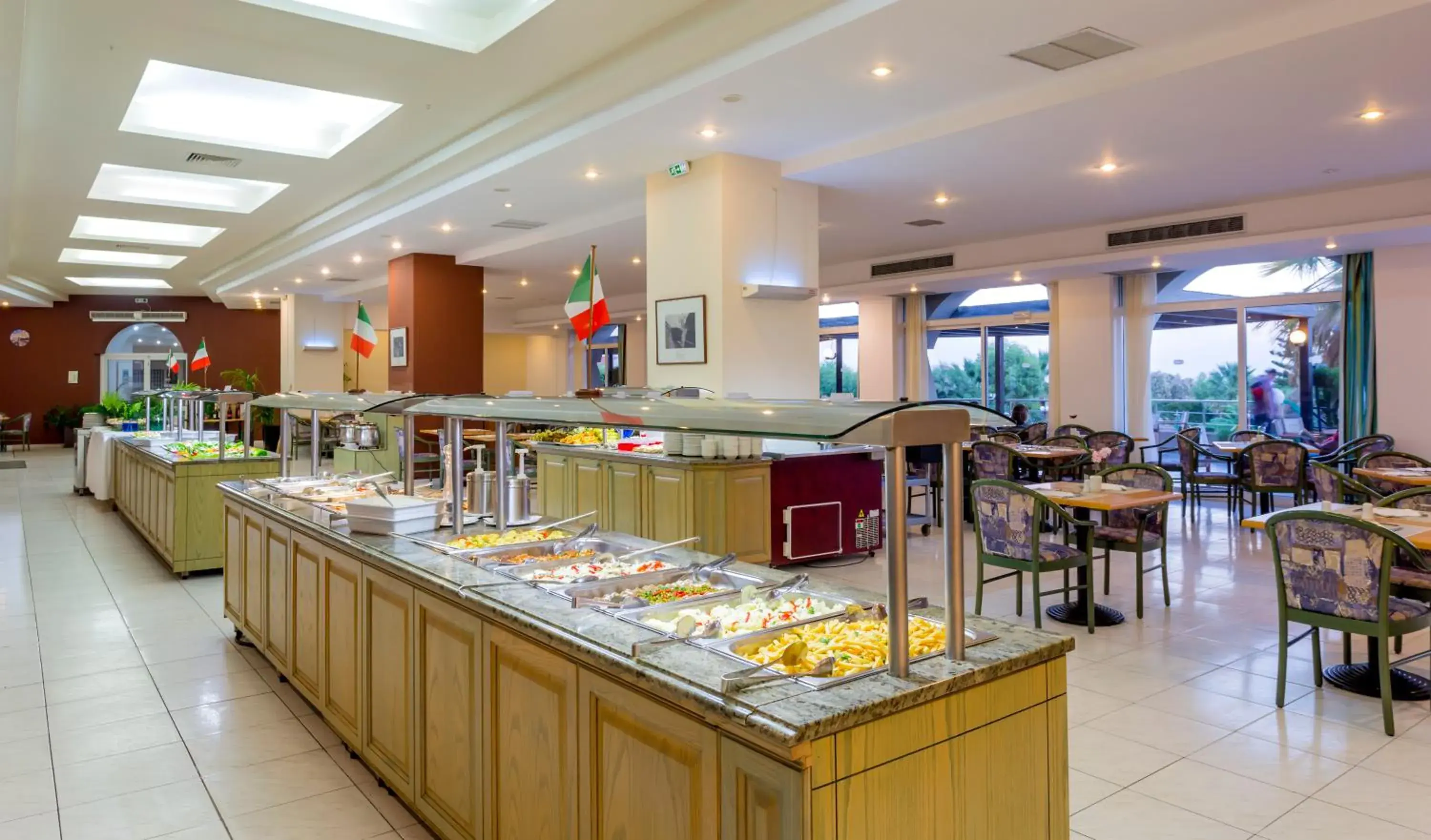 Restaurant/places to eat in OLYMPOS BEACH HOTEL Restaurant/places to eat in OLYMPOS BEACH HOTEL