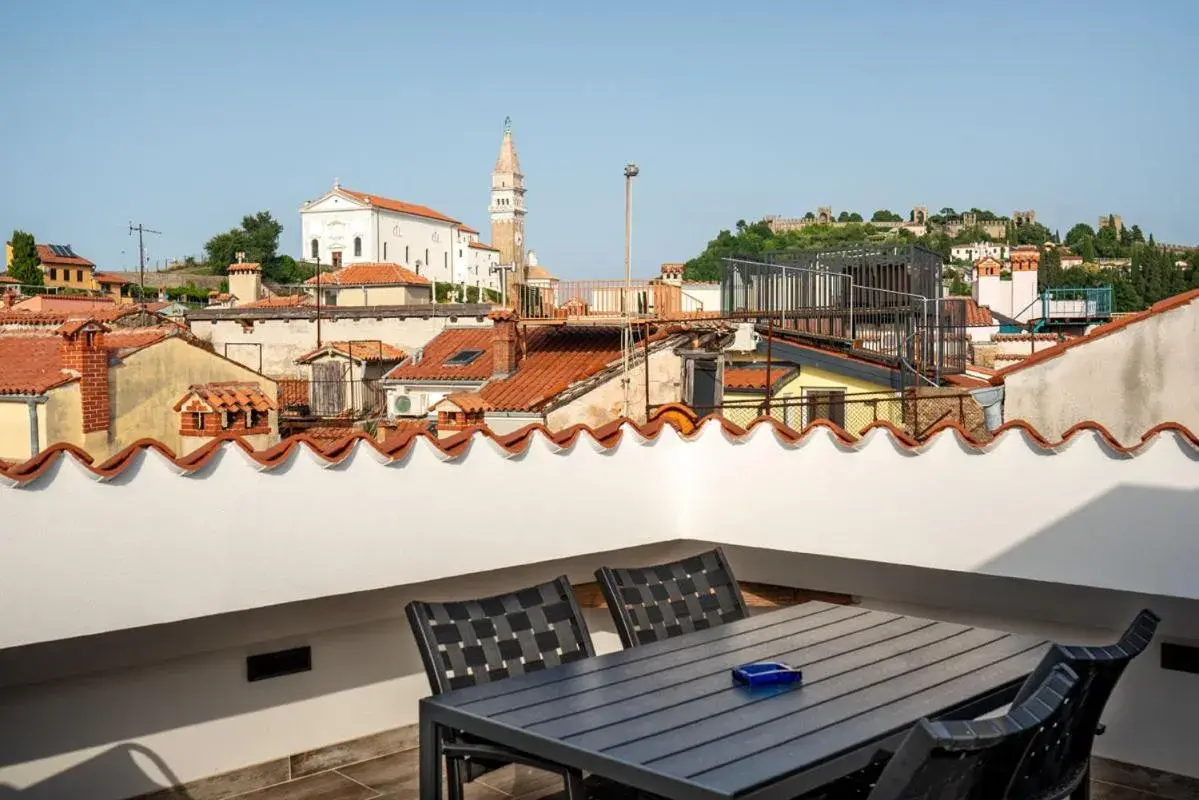 Blue Sky Duplex Piran by Locap Group Blue Sky Duplex Piran by Locap Group