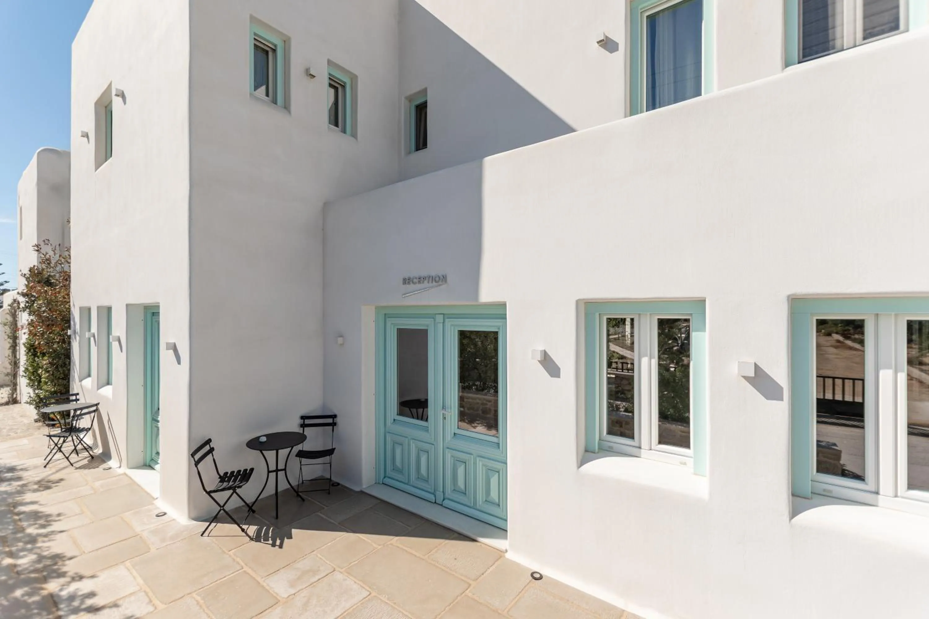 Property building in Majo Suites Hotel